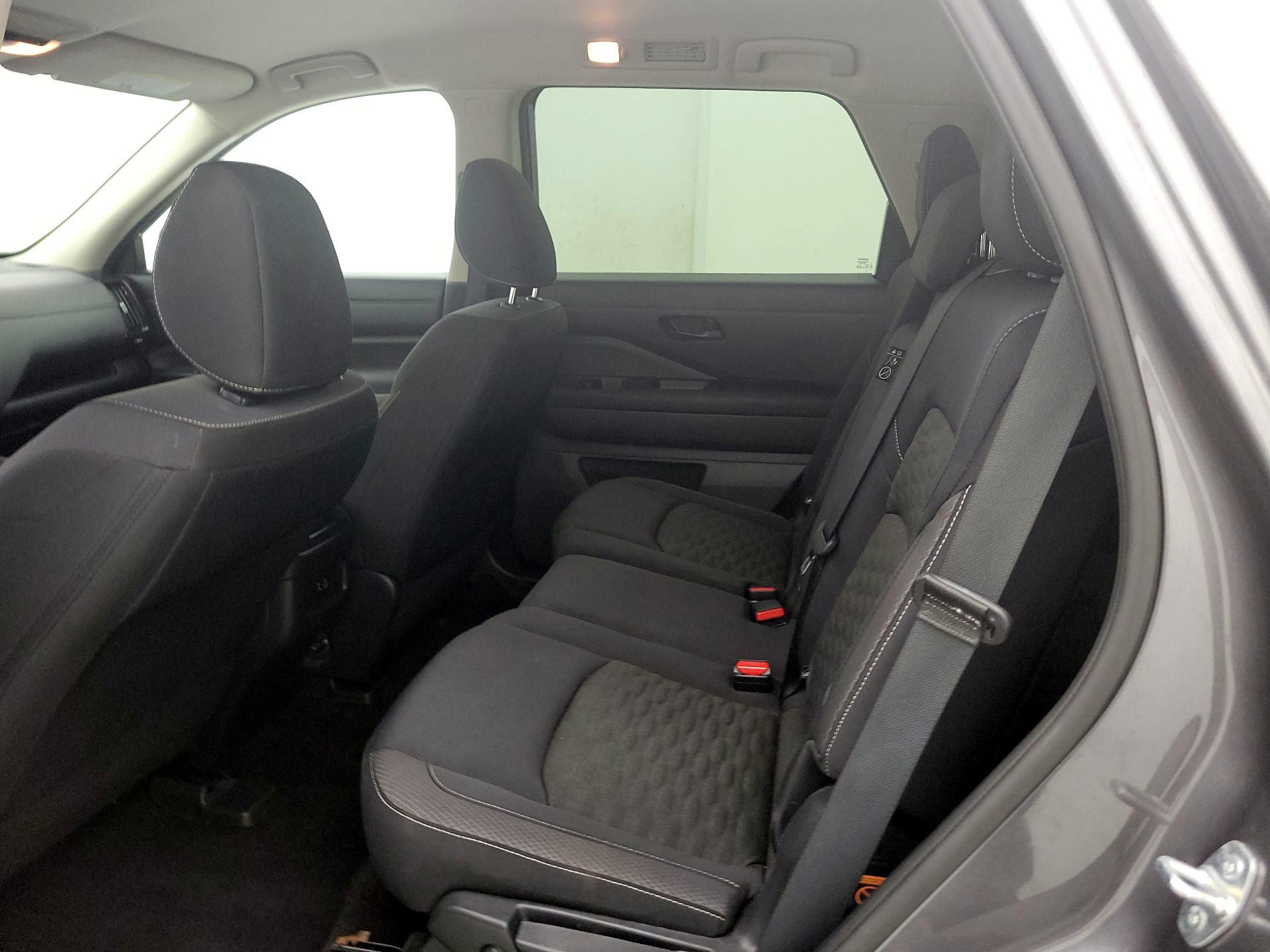 Thumbnail: 2023 Nissan Pathfinder - 19