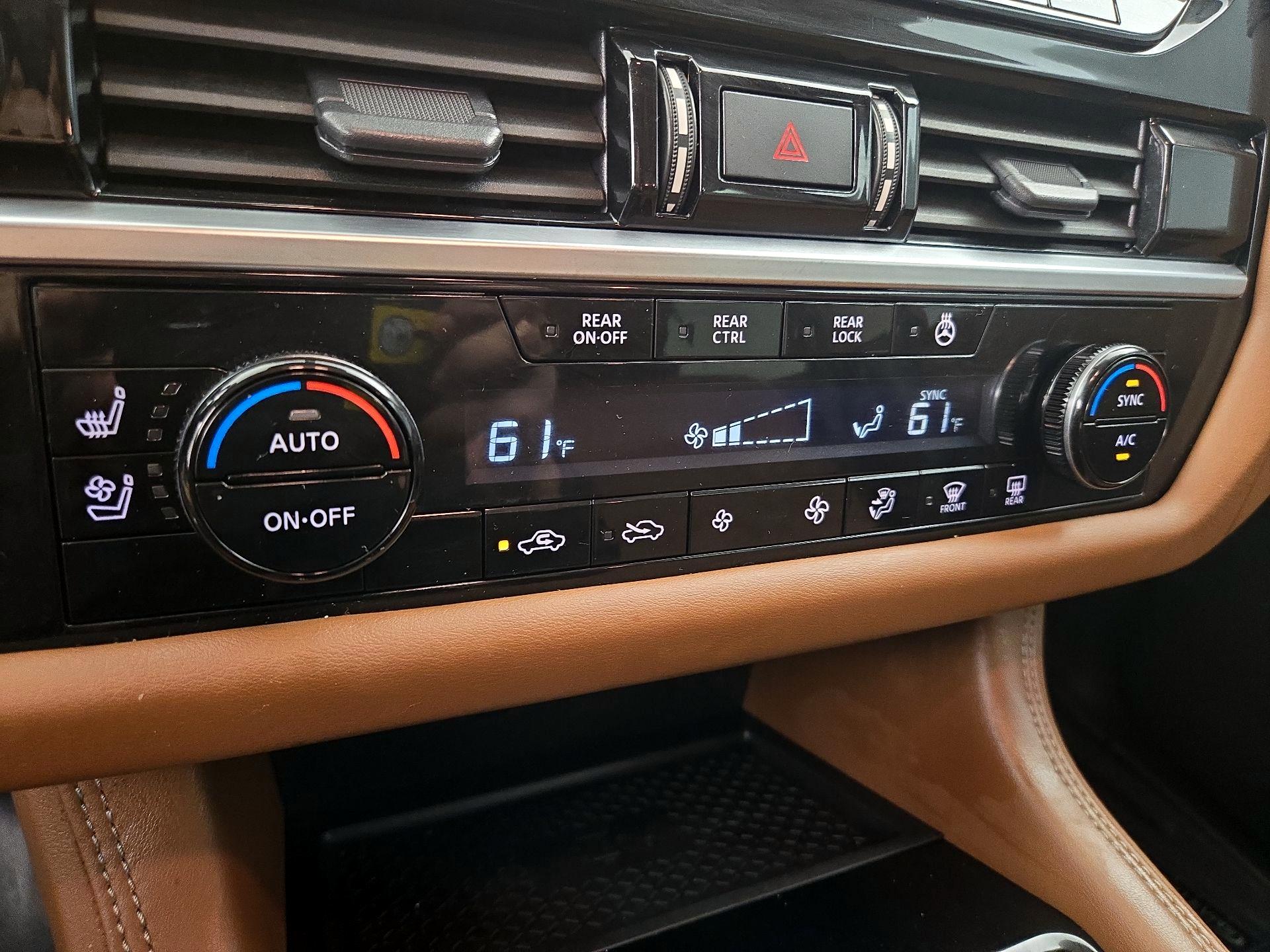 Thumbnail: 2023 Nissan Pathfinder - 17