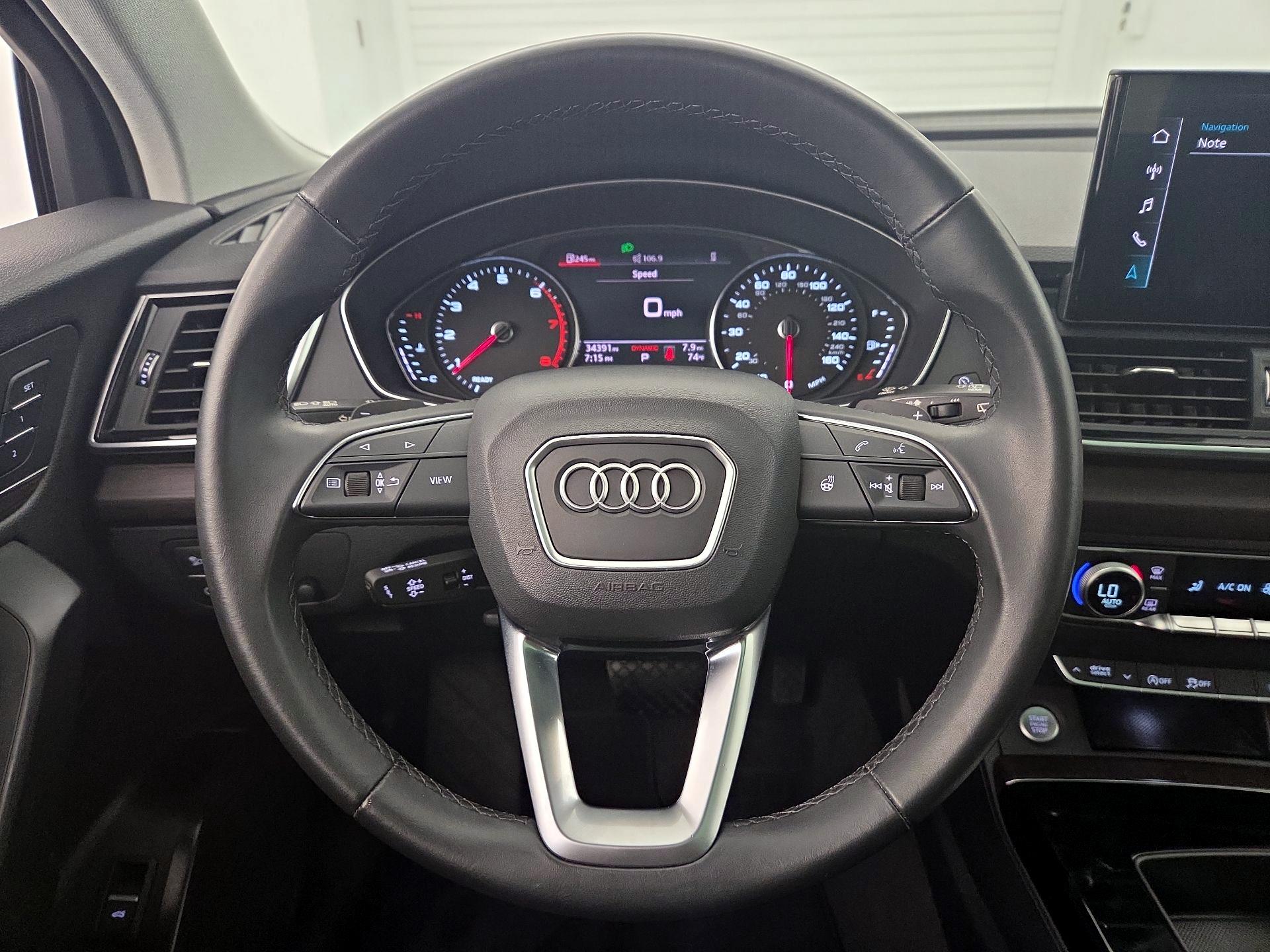 Thumbnail: 2023 Audi Q5 - 10