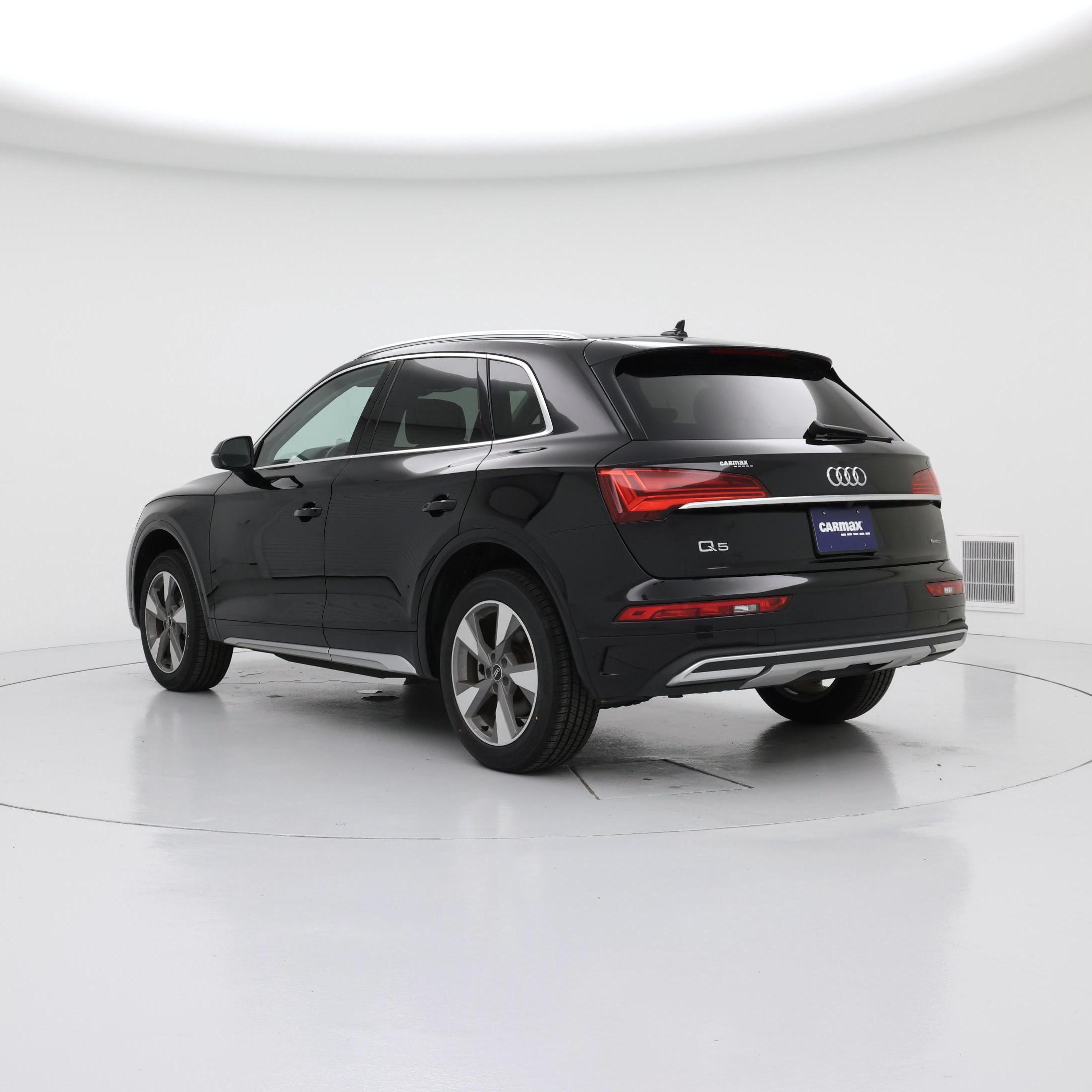 Thumbnail: 2023 Audi Q5 - 2