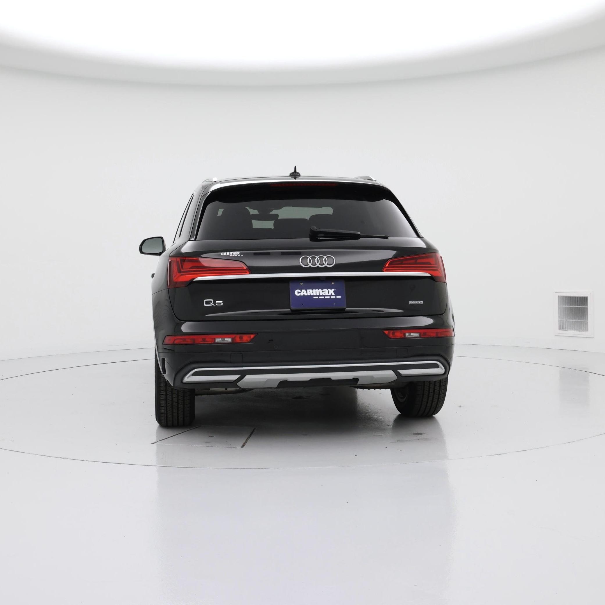 Thumbnail: 2023 Audi Q5 - 6
