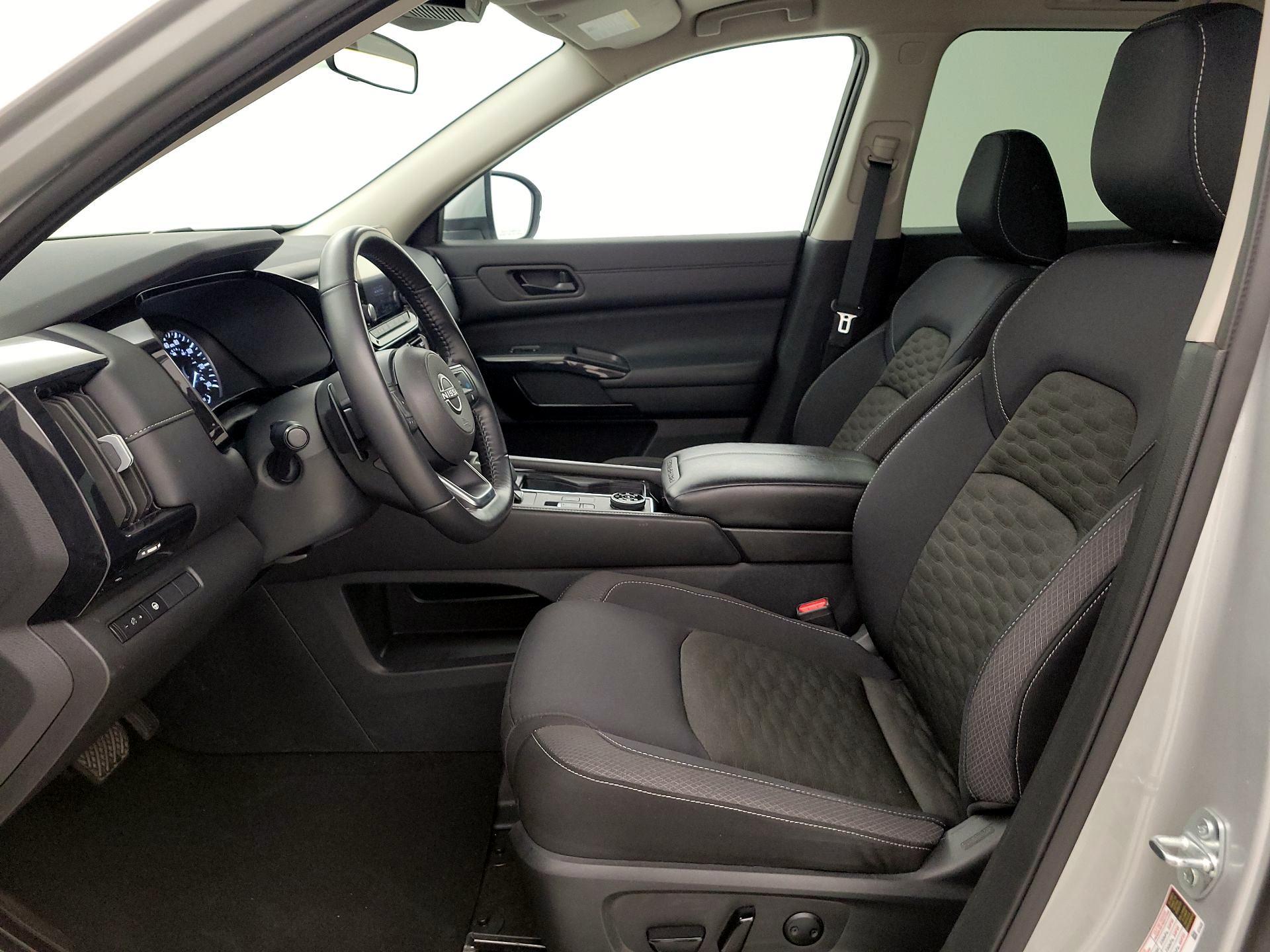 Thumbnail: 2024 Nissan Pathfinder - 11
