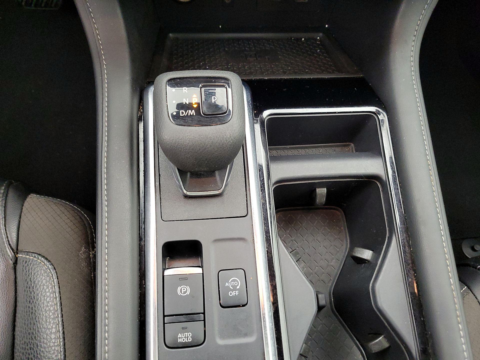 Thumbnail: 2023 Nissan Pathfinder - 16