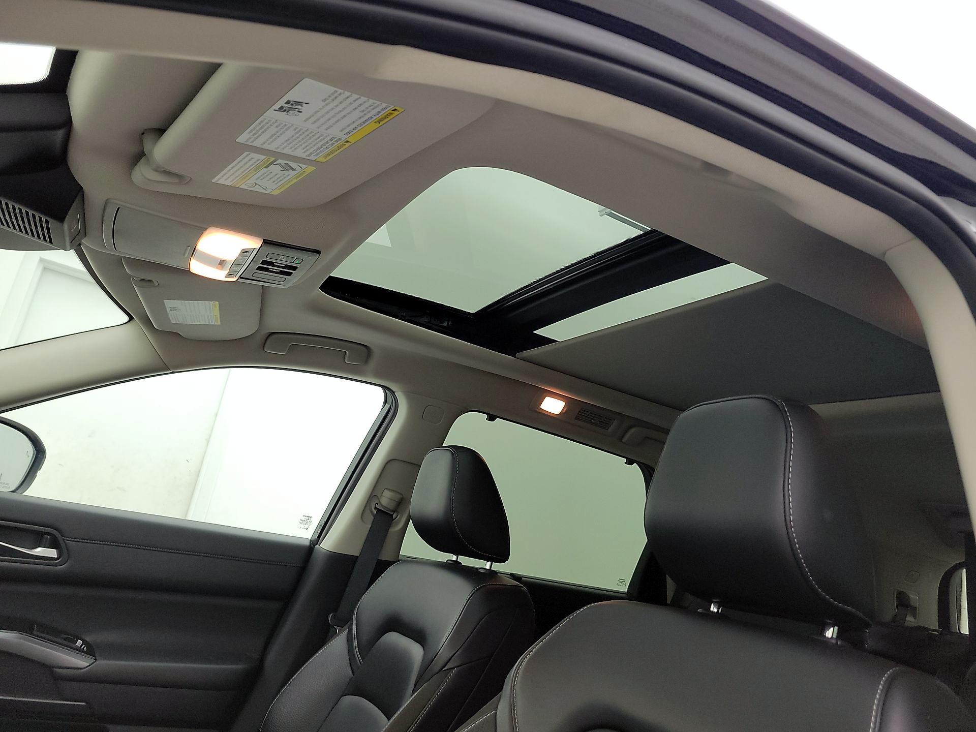 Thumbnail: 2023 Nissan Pathfinder - 18