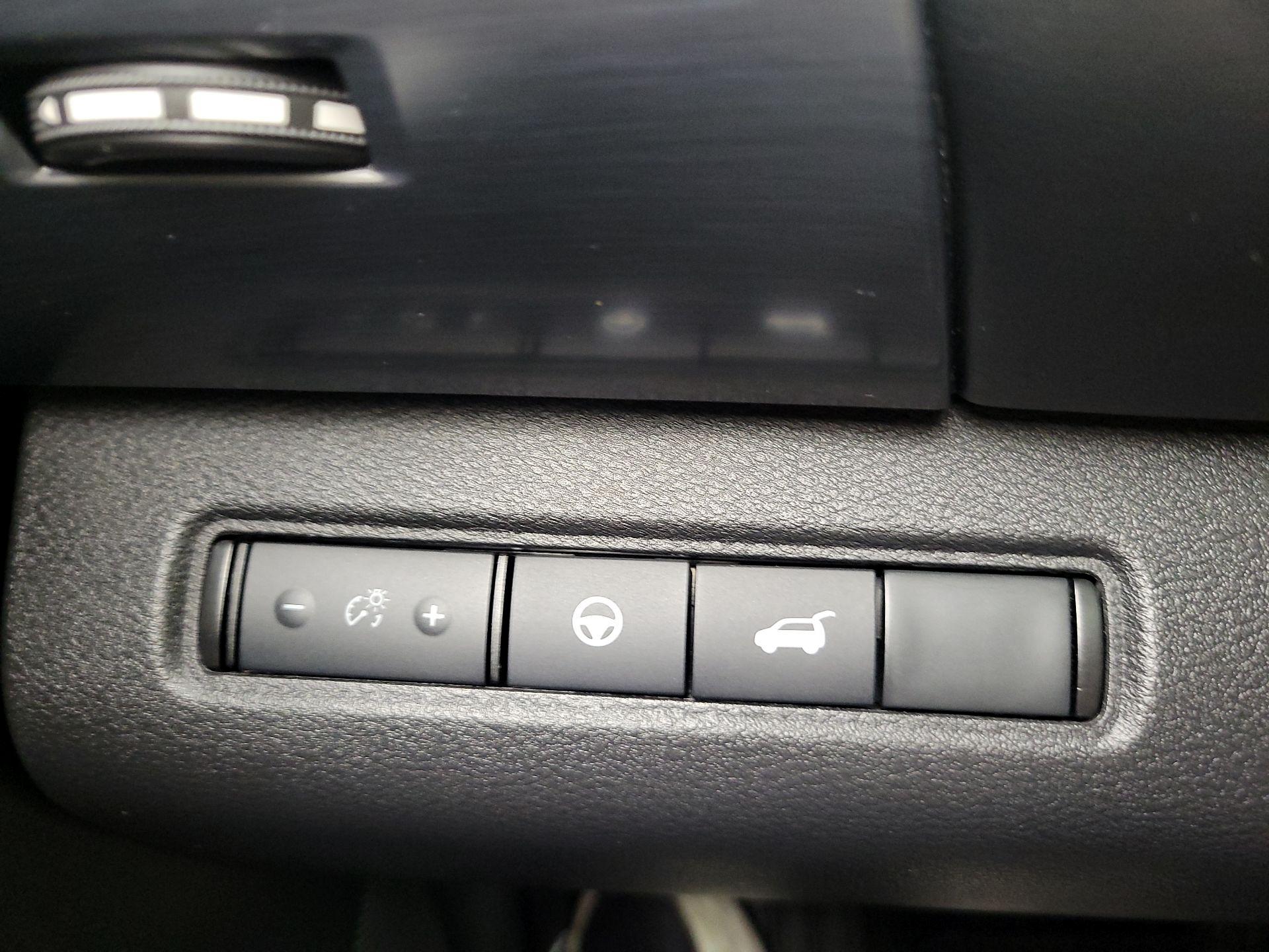 Thumbnail: 2024 Nissan Pathfinder - 11