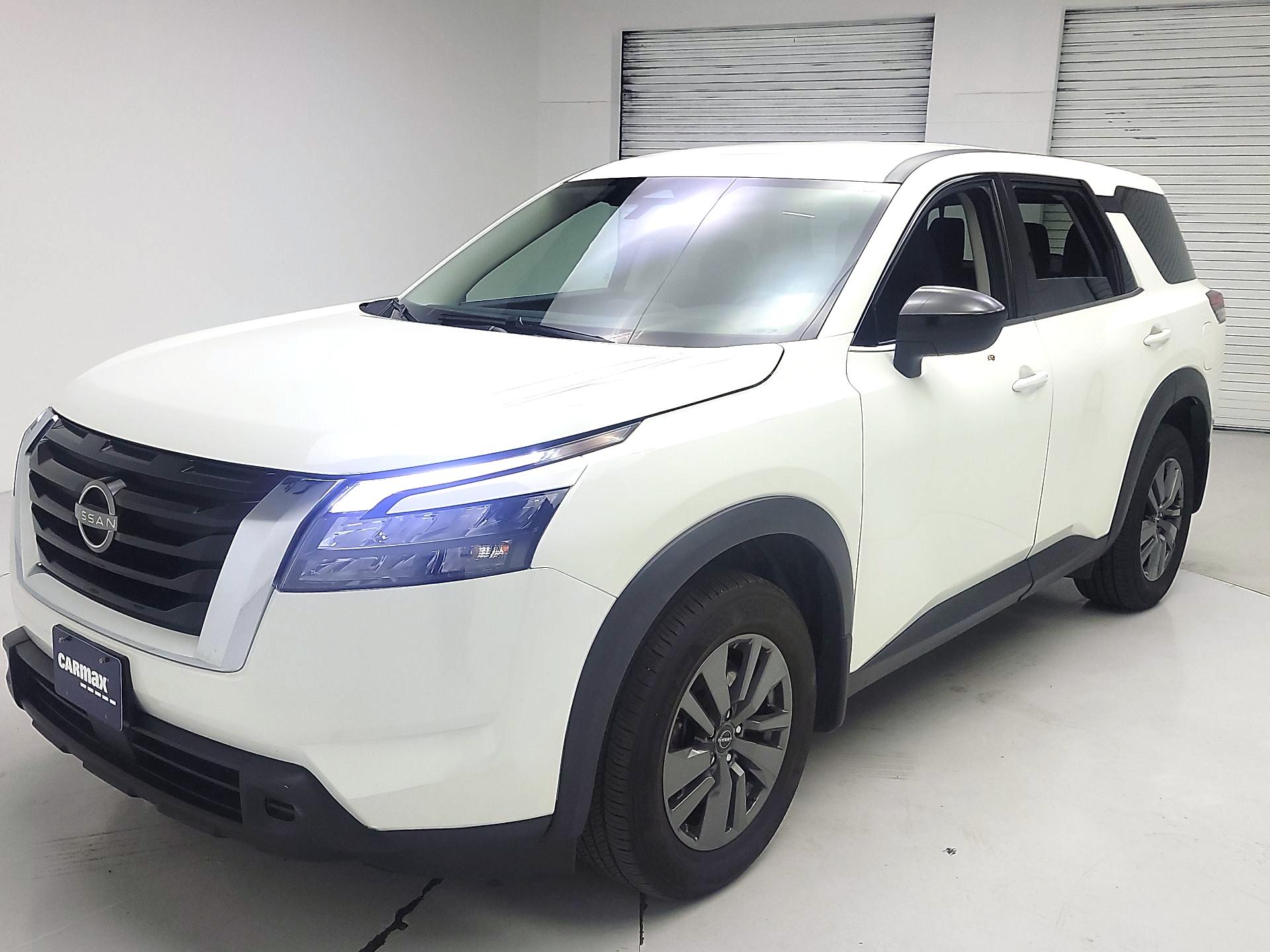 Thumbnail: 2024 Nissan Pathfinder - 3