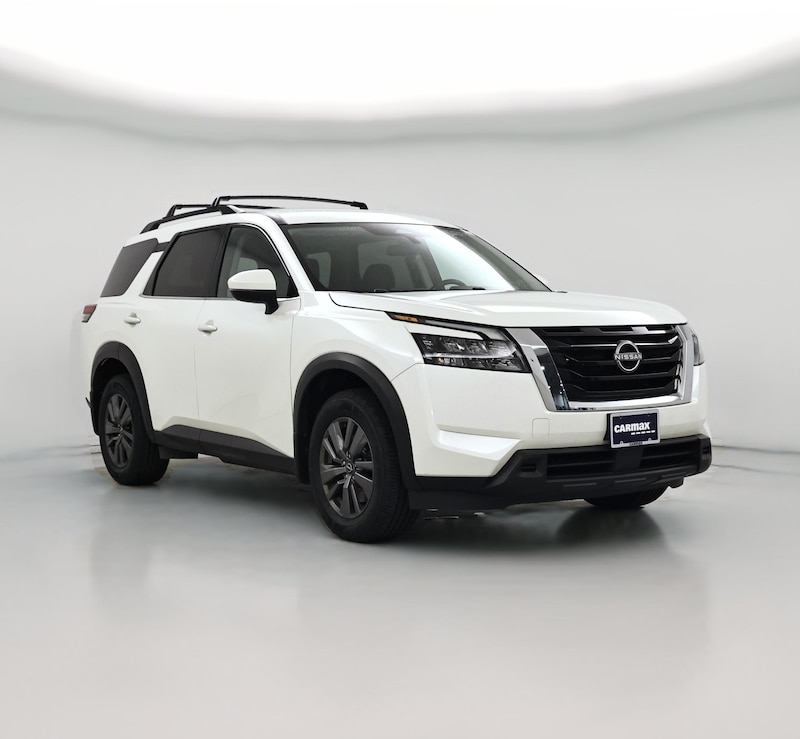 2023 Nissan Pathfinder SV