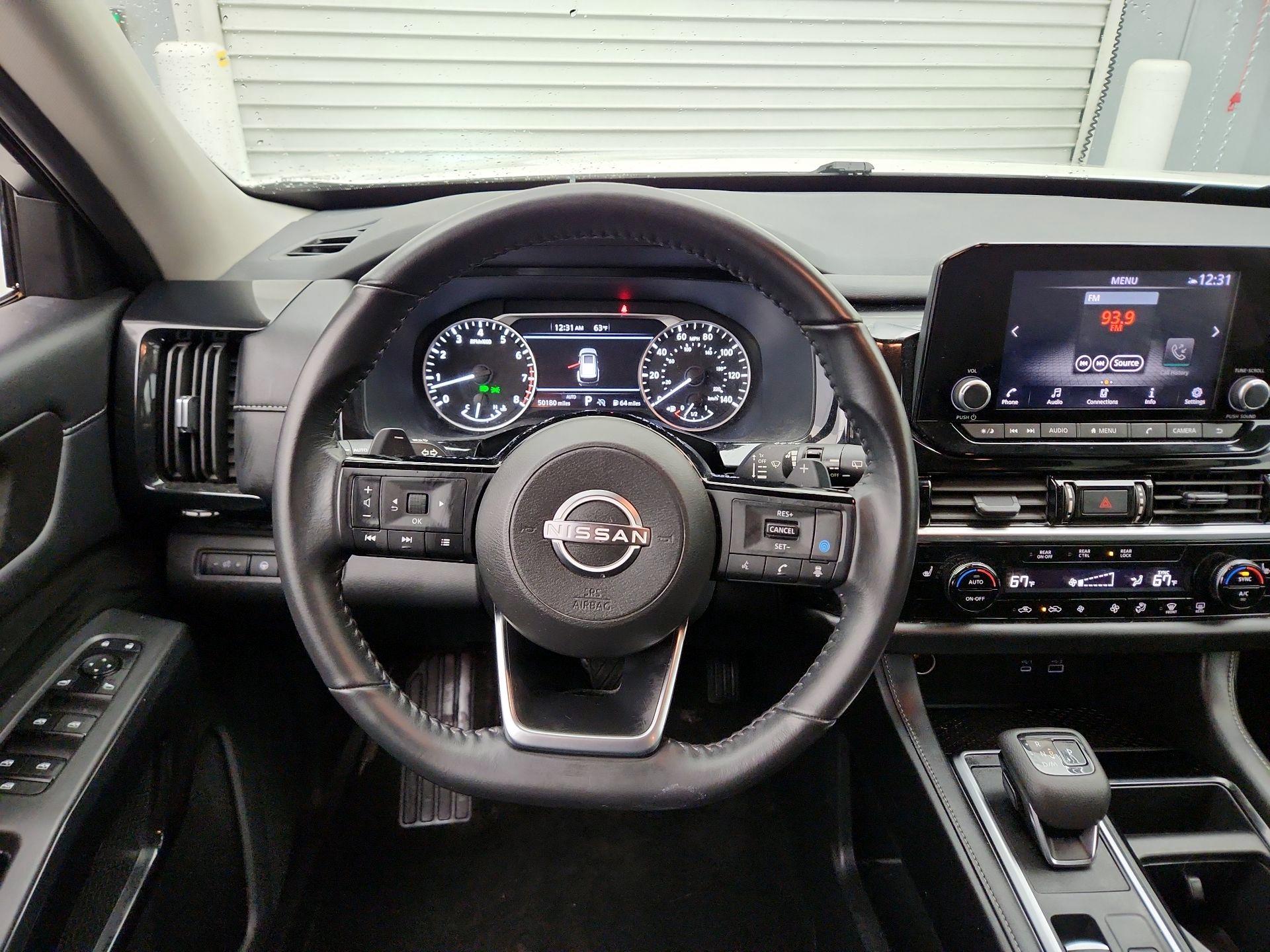 Thumbnail: 2023 Nissan Pathfinder - 10