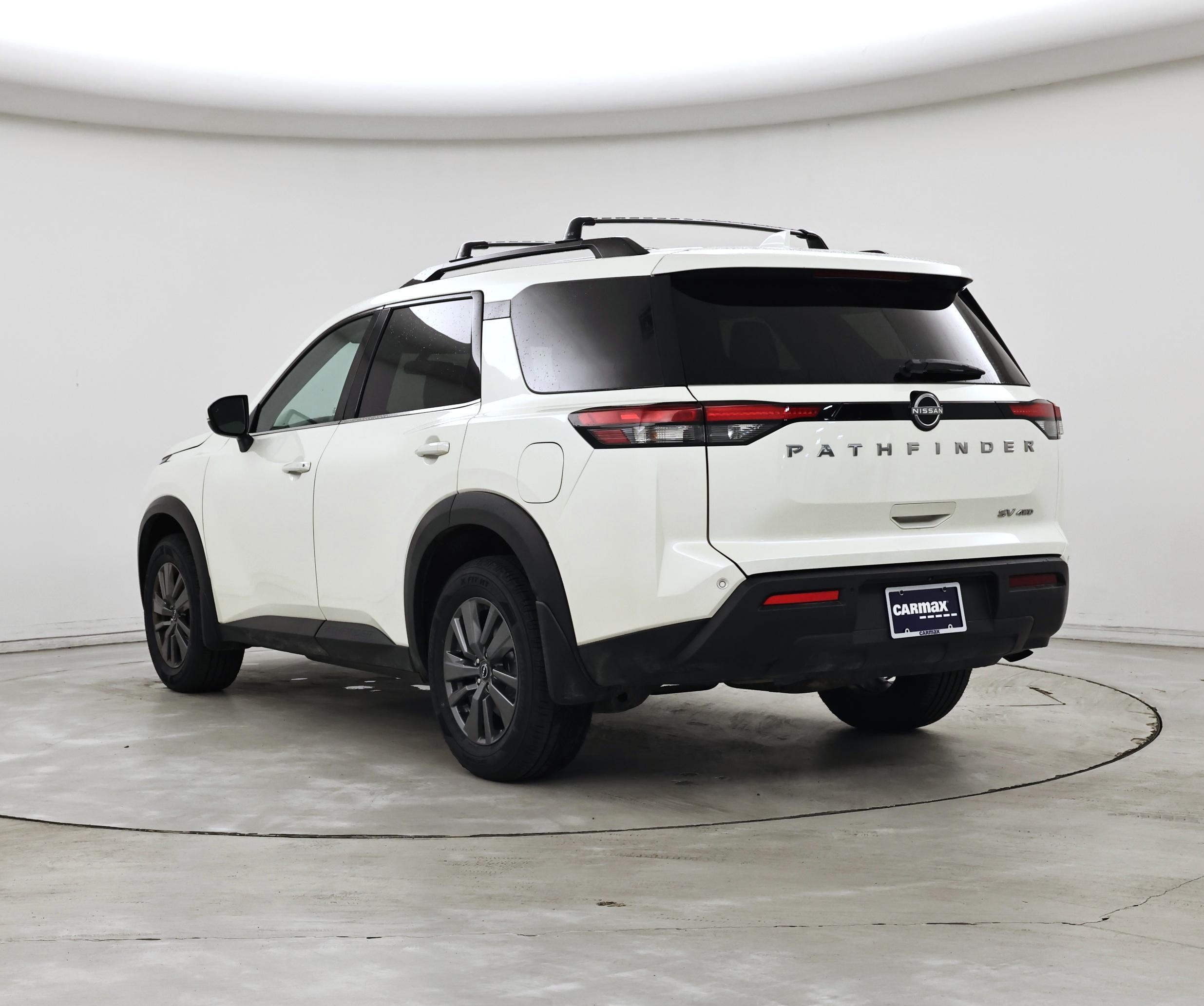 Thumbnail: 2023 Nissan Pathfinder - 2