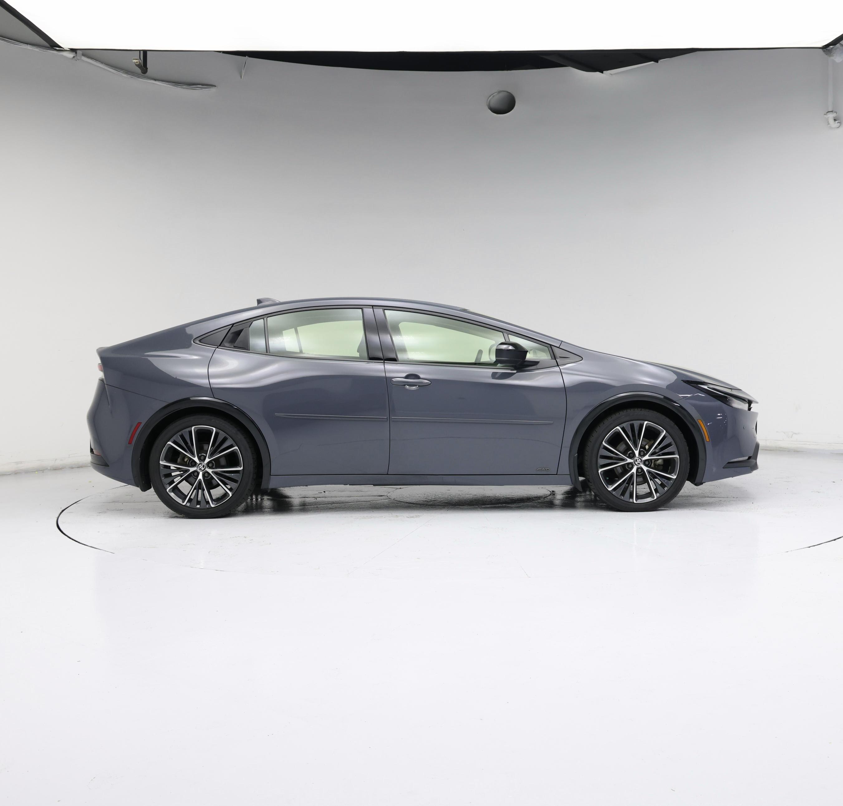 Thumbnail: 2023 Toyota Prius - 7