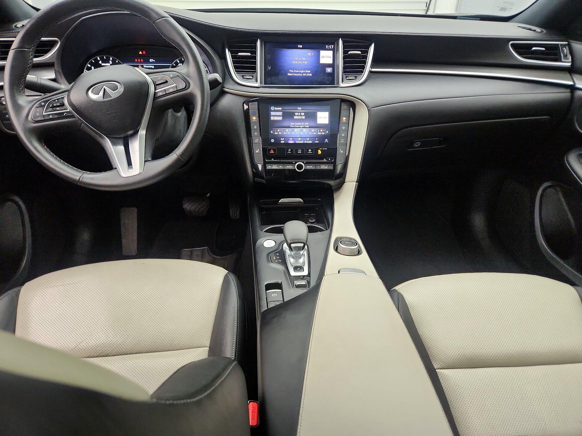 Thumbnail: 2023 INFINITI QX55 - 9