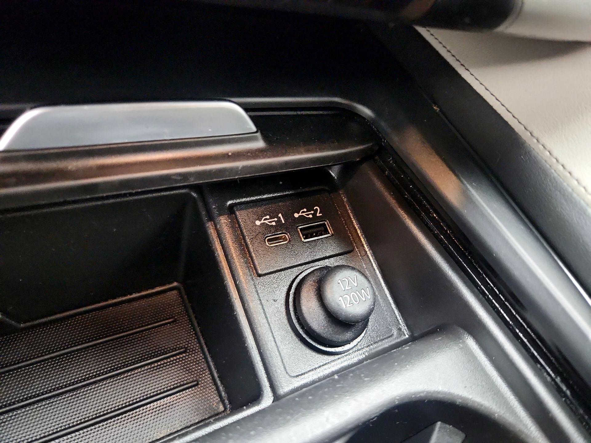 Thumbnail: 2023 INFINITI QX55 - 18