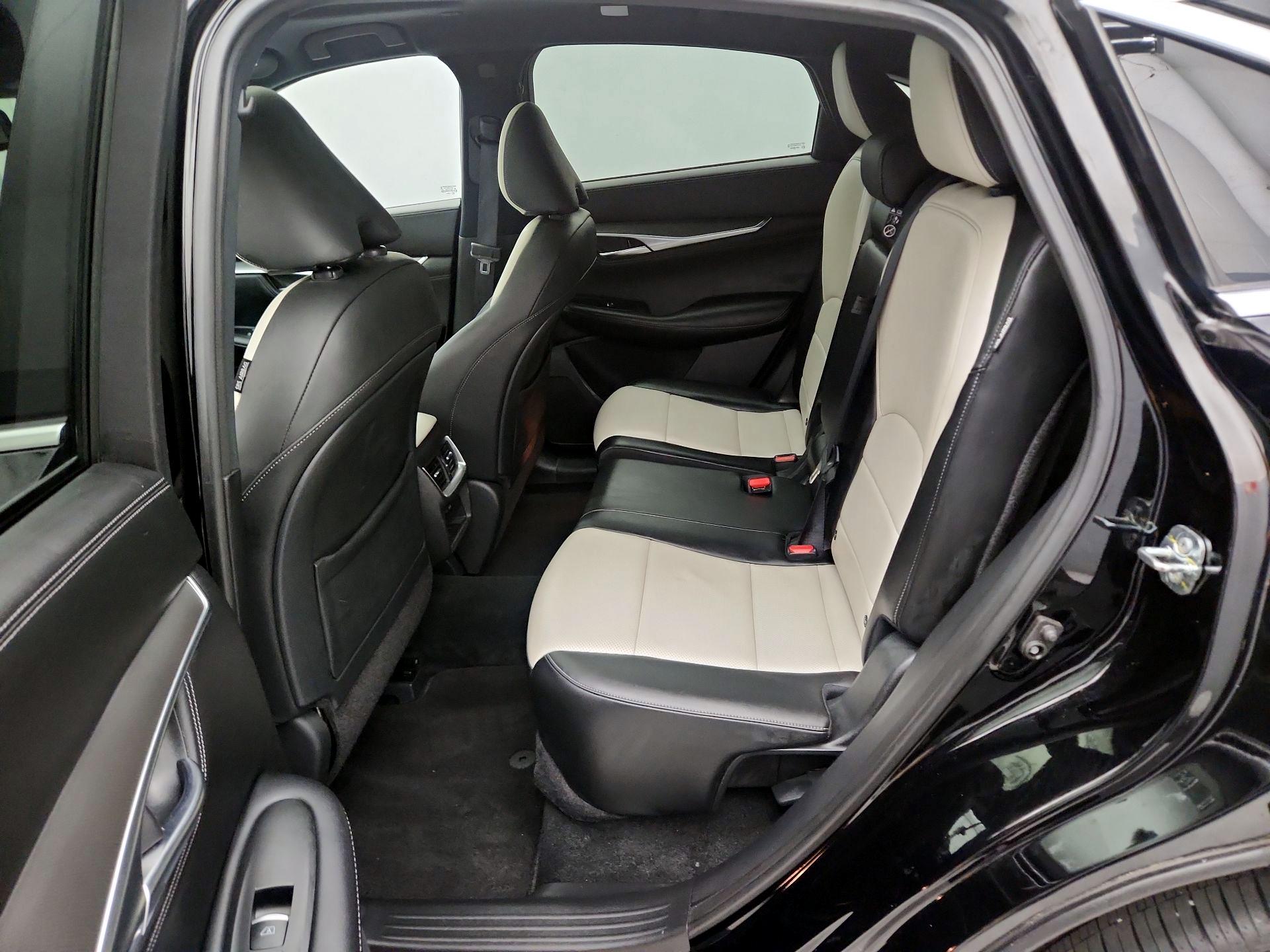 Thumbnail: 2023 INFINITI QX55 - 20