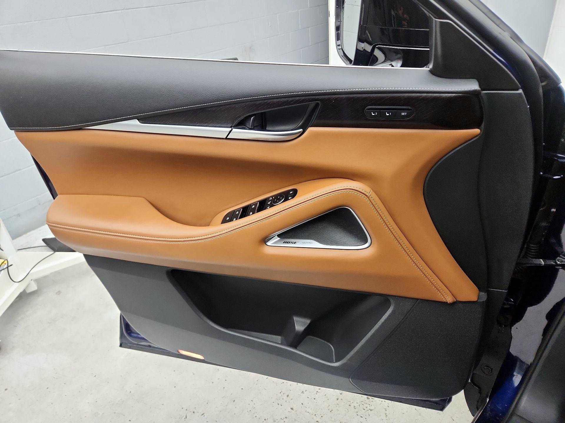 Thumbnail: 2023 INFINITI QX60 - 12