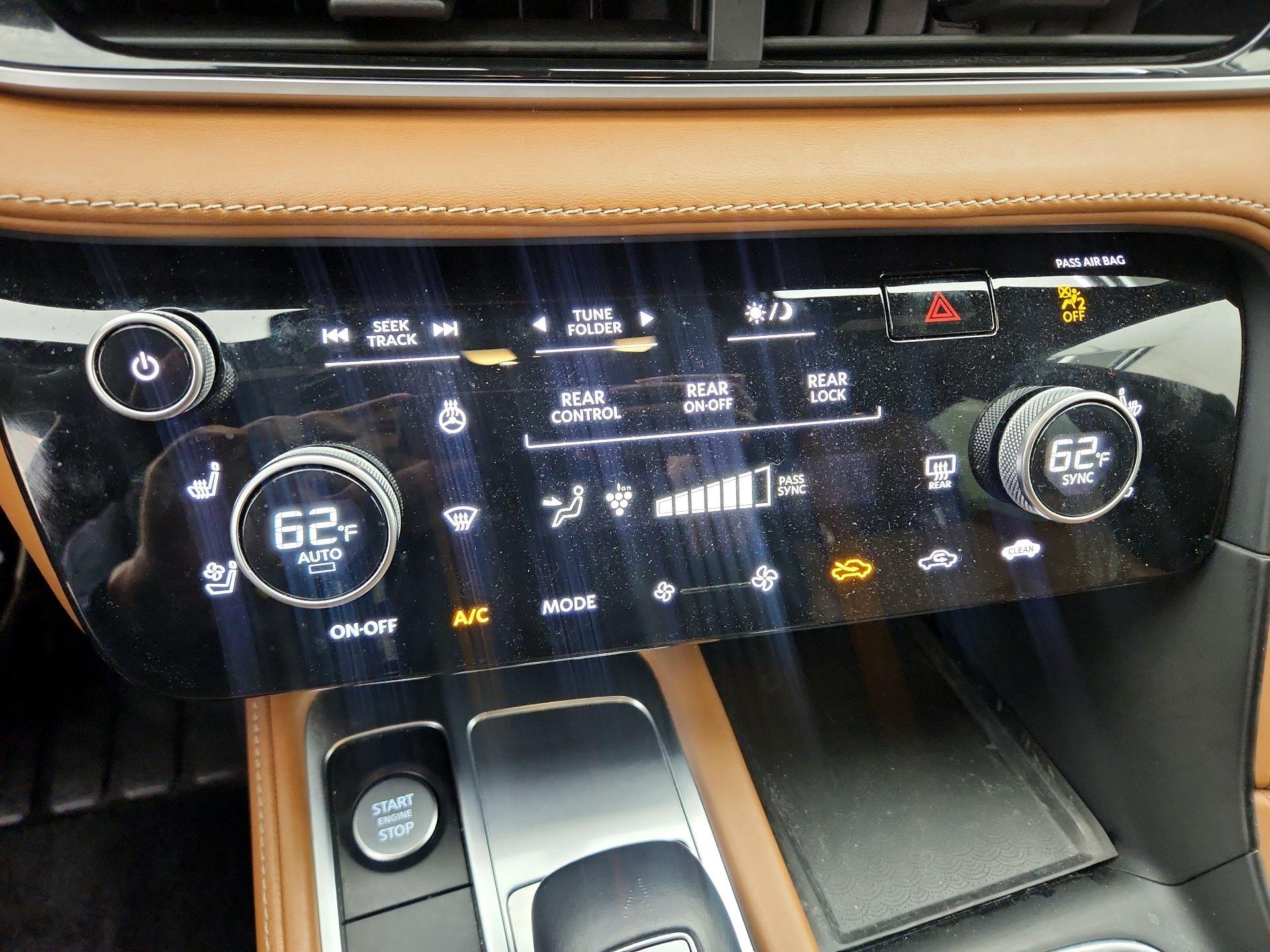 Thumbnail: 2023 INFINITI QX60 - 17