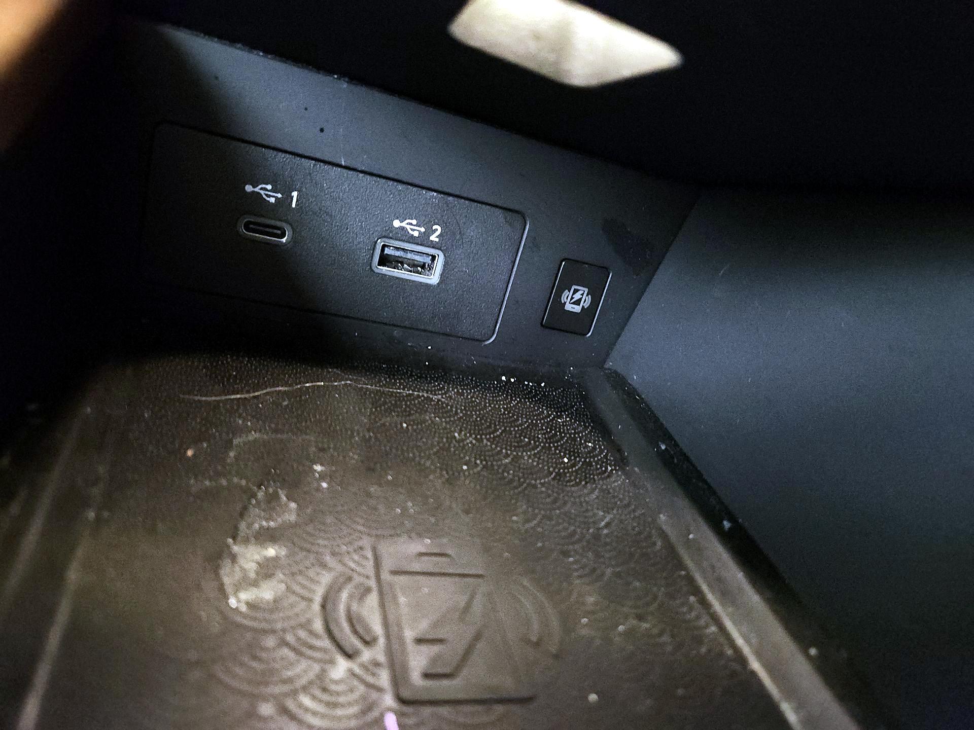 Thumbnail: 2023 INFINITI QX60 - 19