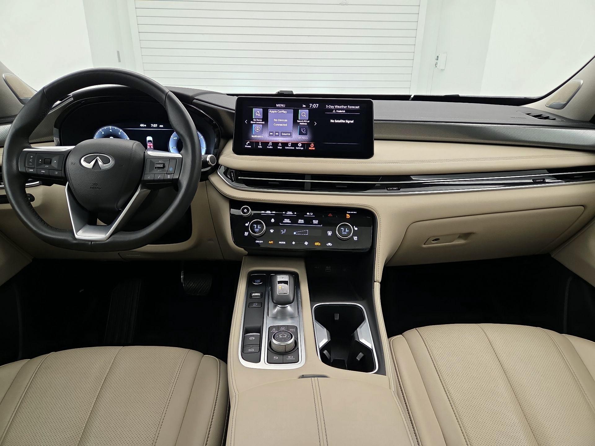 Thumbnail: 2023 INFINITI QX60 - 9
