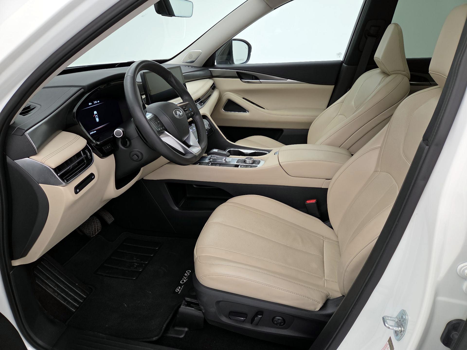 Thumbnail: 2023 INFINITI QX60 - 11