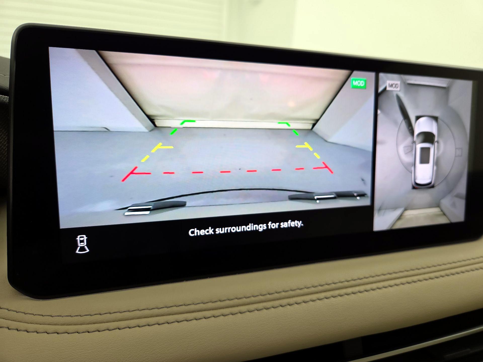 Thumbnail: 2023 INFINITI QX60 - 15