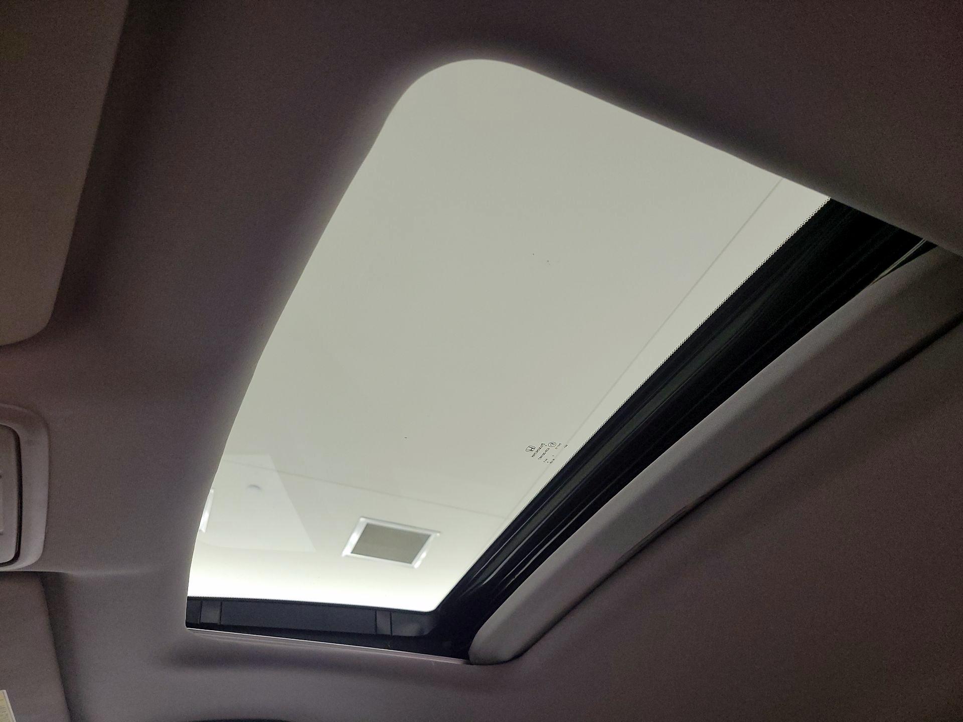 Thumbnail: 2022 Honda Pilot - 19