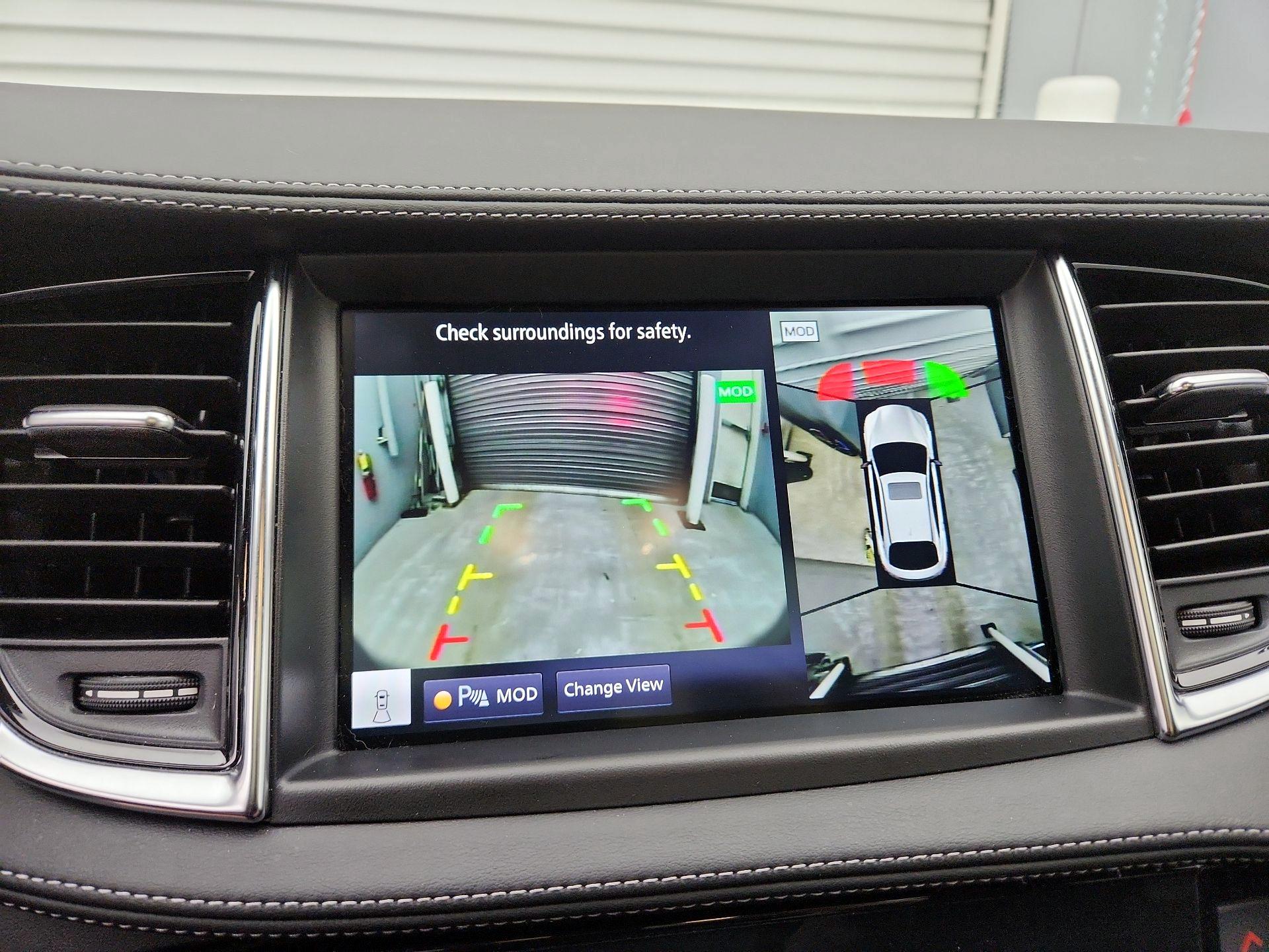 Thumbnail: 2023 INFINITI QX55 - 15