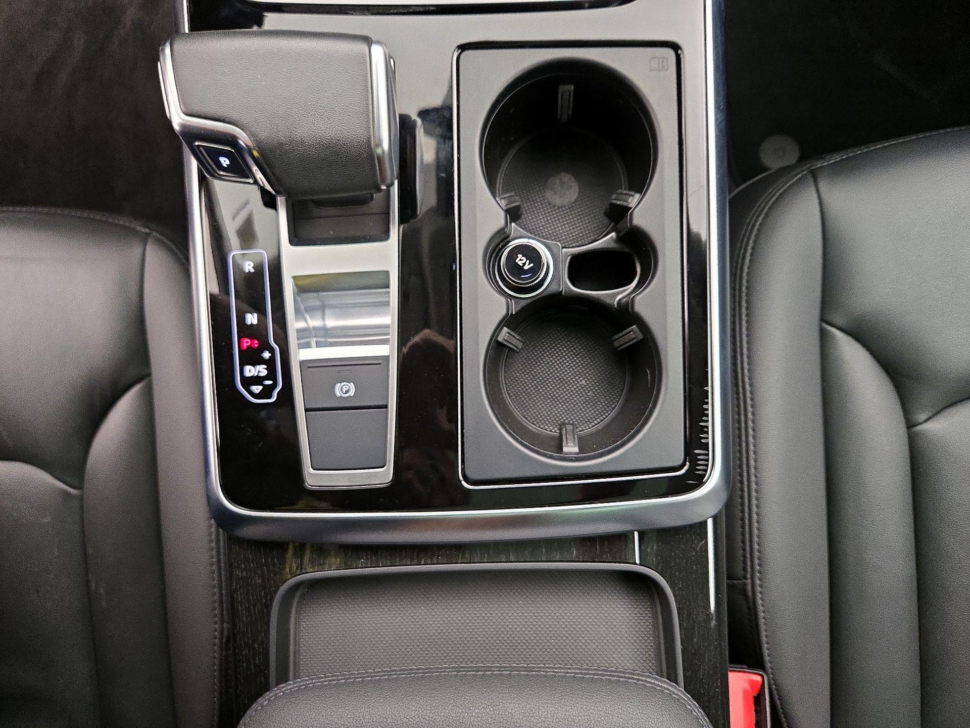 Thumbnail: 2023 Audi Q7 - 18