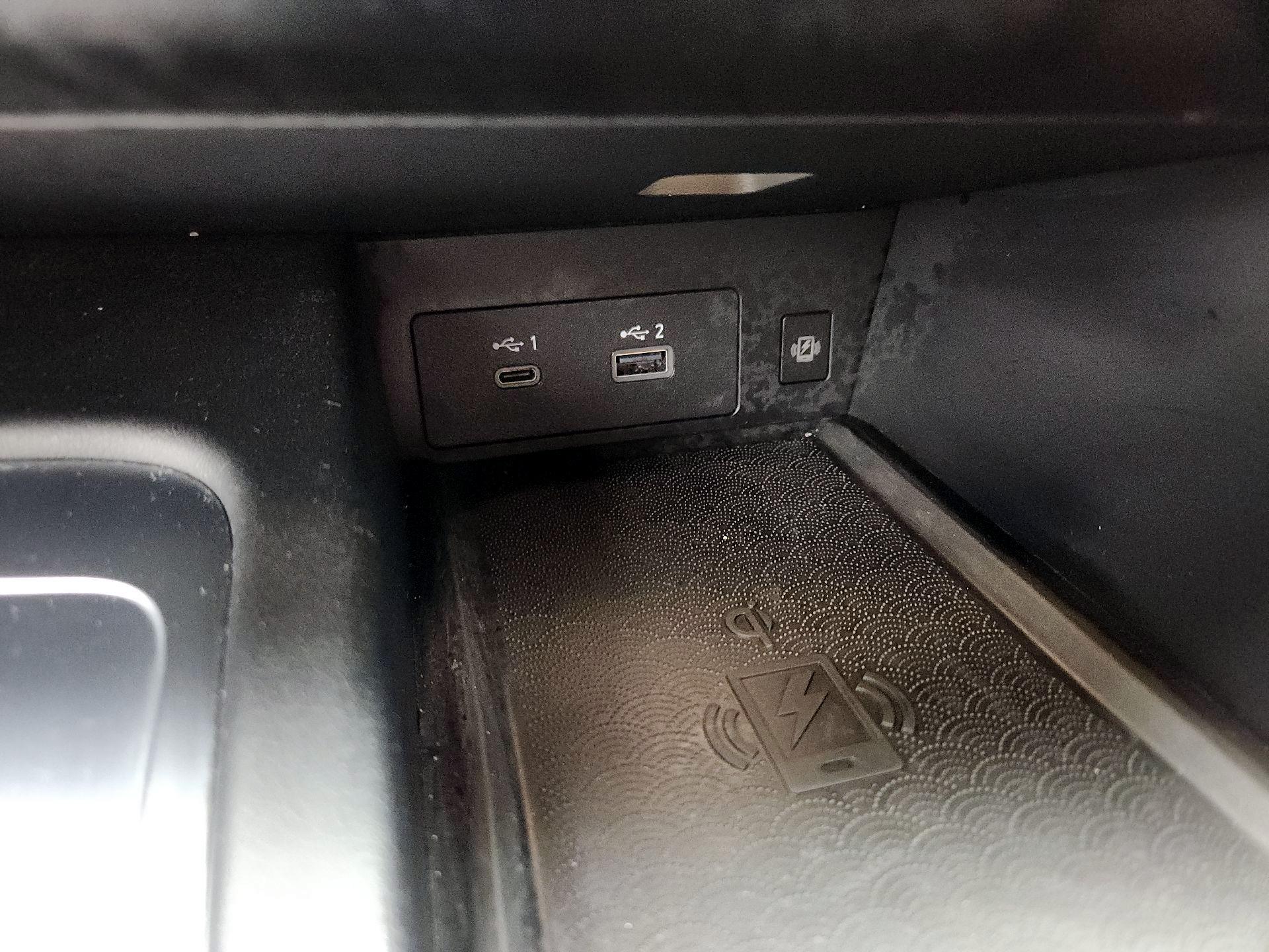 Thumbnail: 2023 INFINITI QX60 - 18