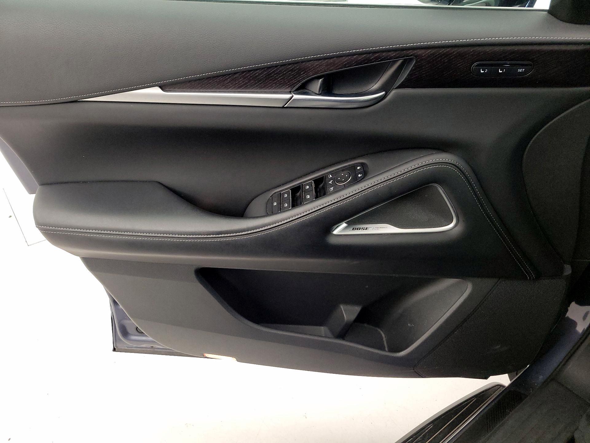 Thumbnail: 2023 INFINITI QX60 - 12