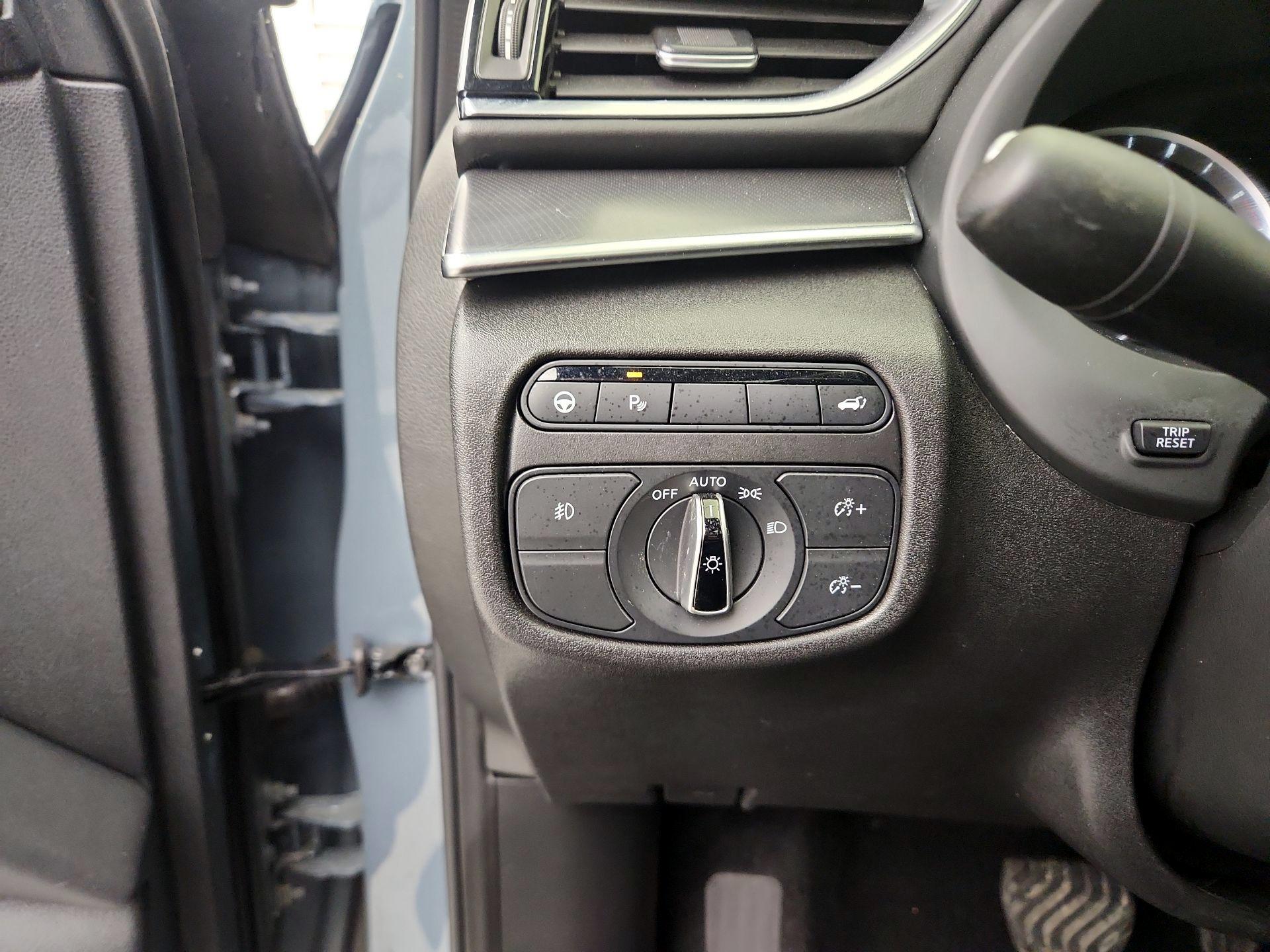 Thumbnail: 2023 INFINITI QX55 - 13