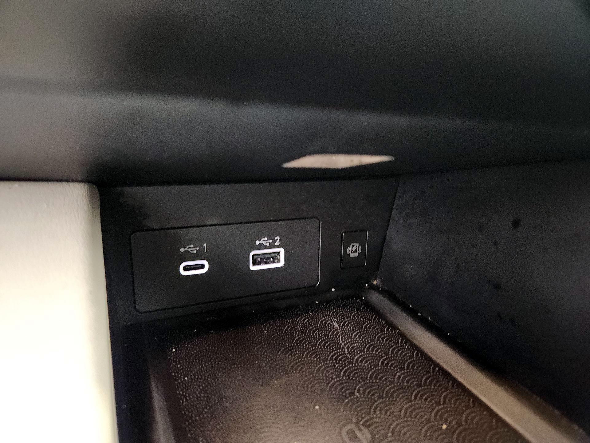 Thumbnail: 2023 INFINITI QX60 - 19