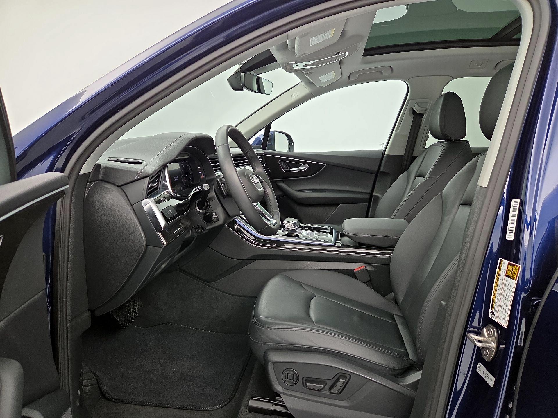 Thumbnail: 2023 Audi Q7 - 11