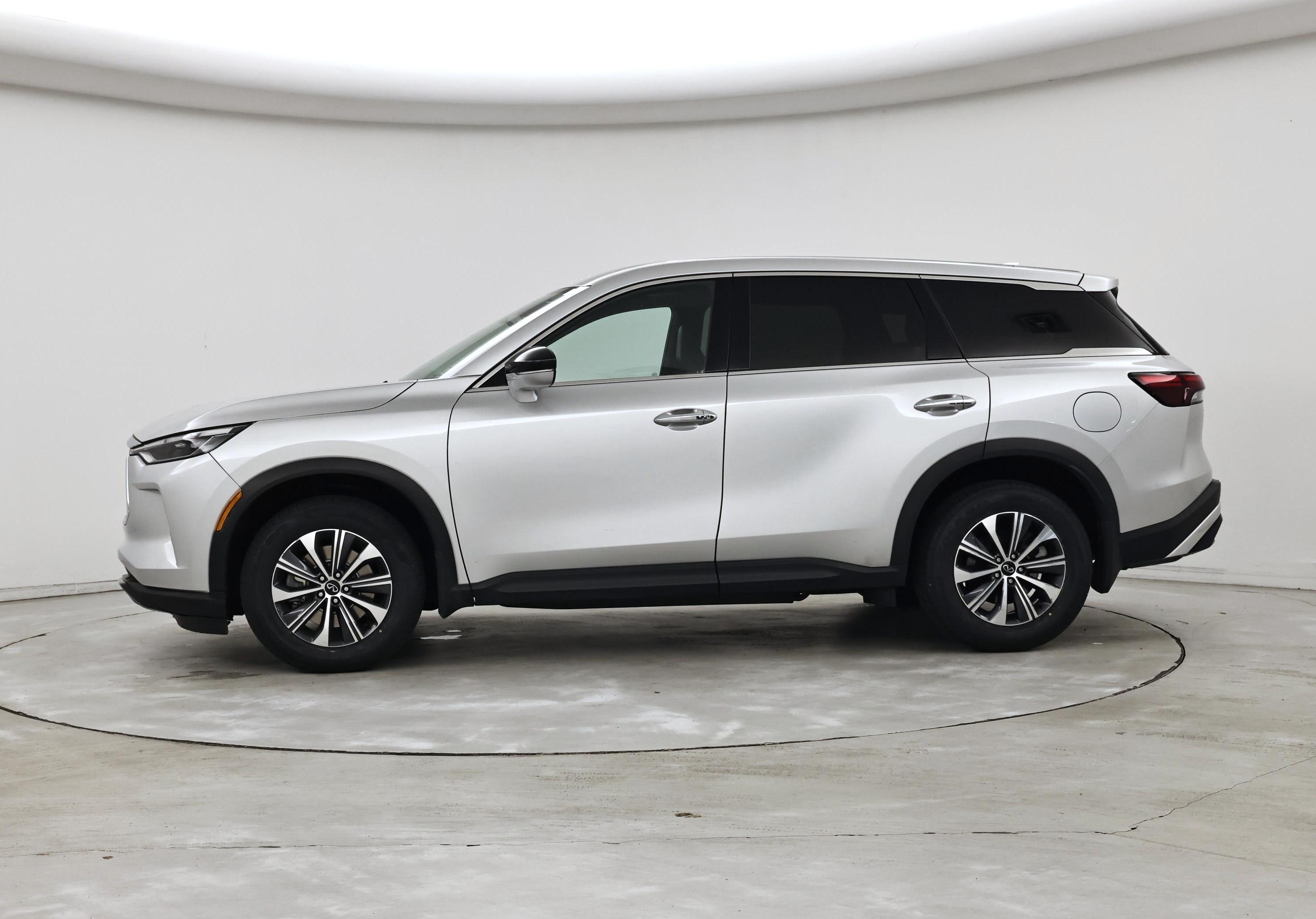 Thumbnail: 2023 INFINITI QX60 - 3