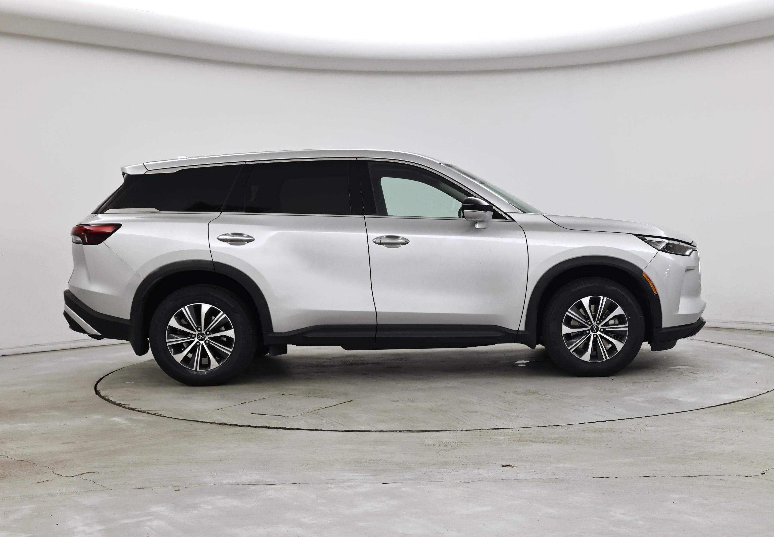 Thumbnail: 2023 INFINITI QX60 - 7