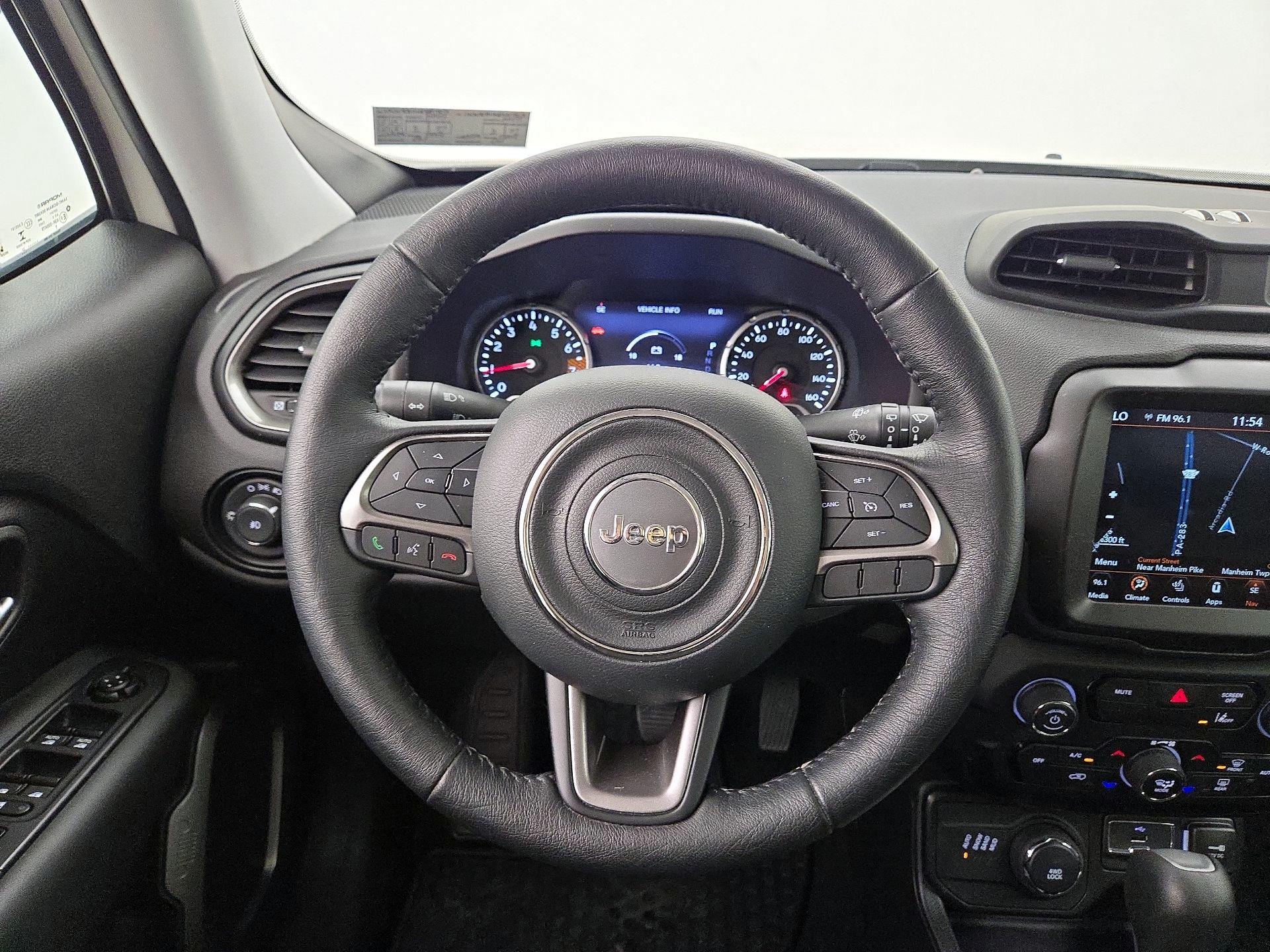 Thumbnail: 2022 Jeep Renegade - 10