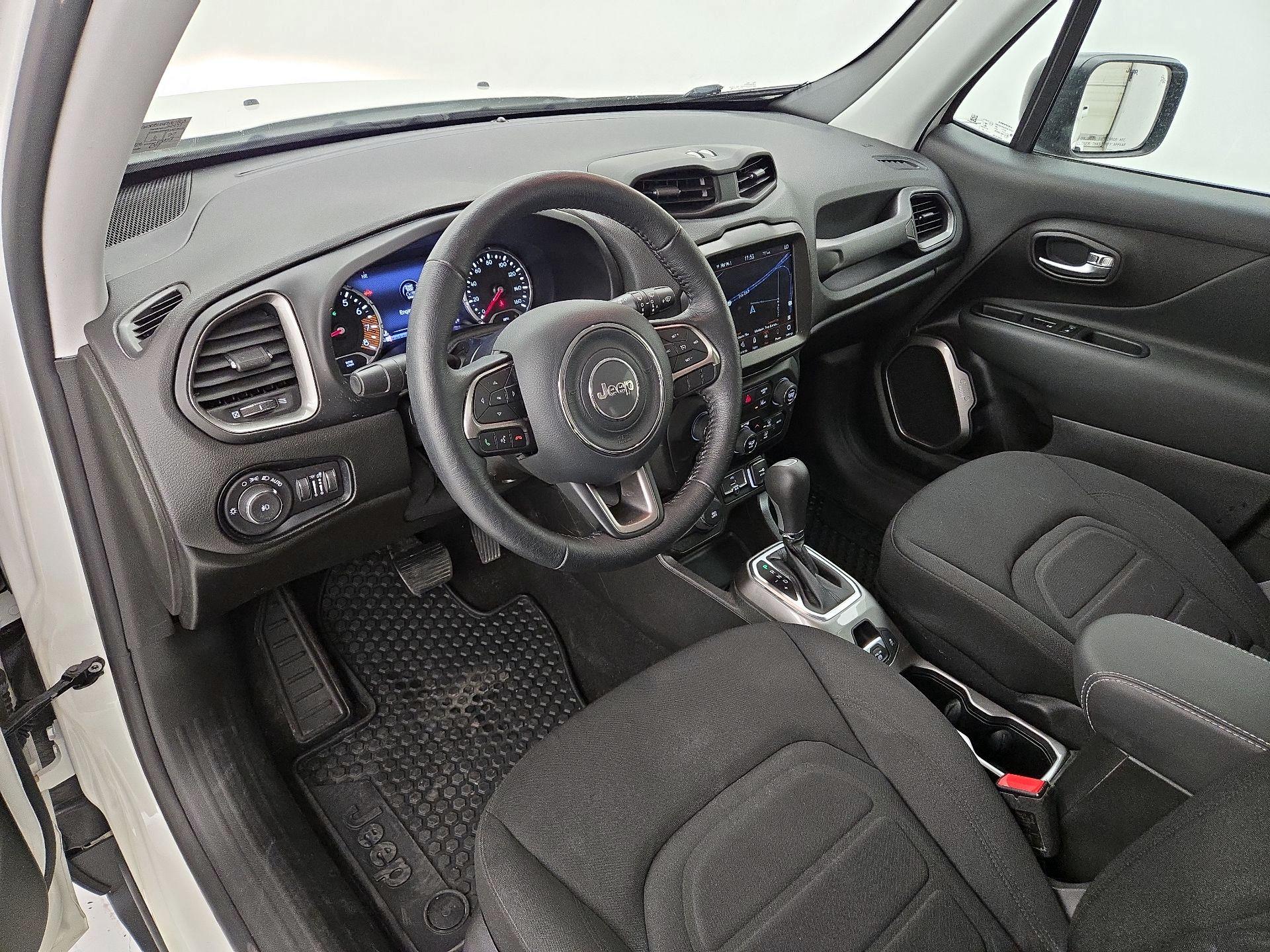 Thumbnail: 2022 Jeep Renegade - 11