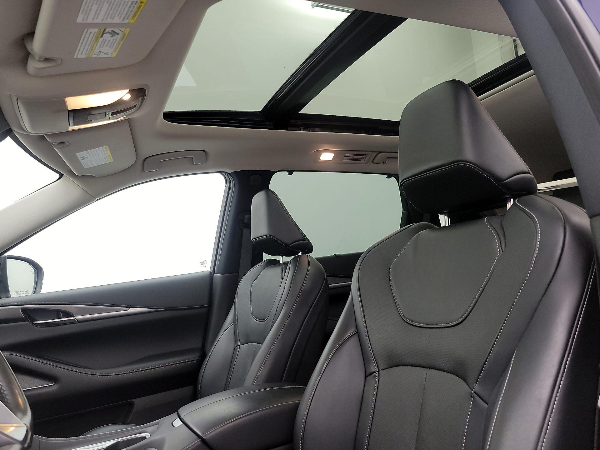 Thumbnail: 2023 INFINITI QX60 - 20