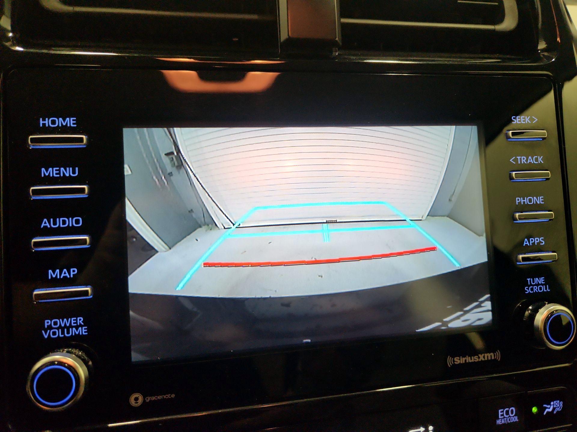 Thumbnail: 2022 Toyota Prius - 15