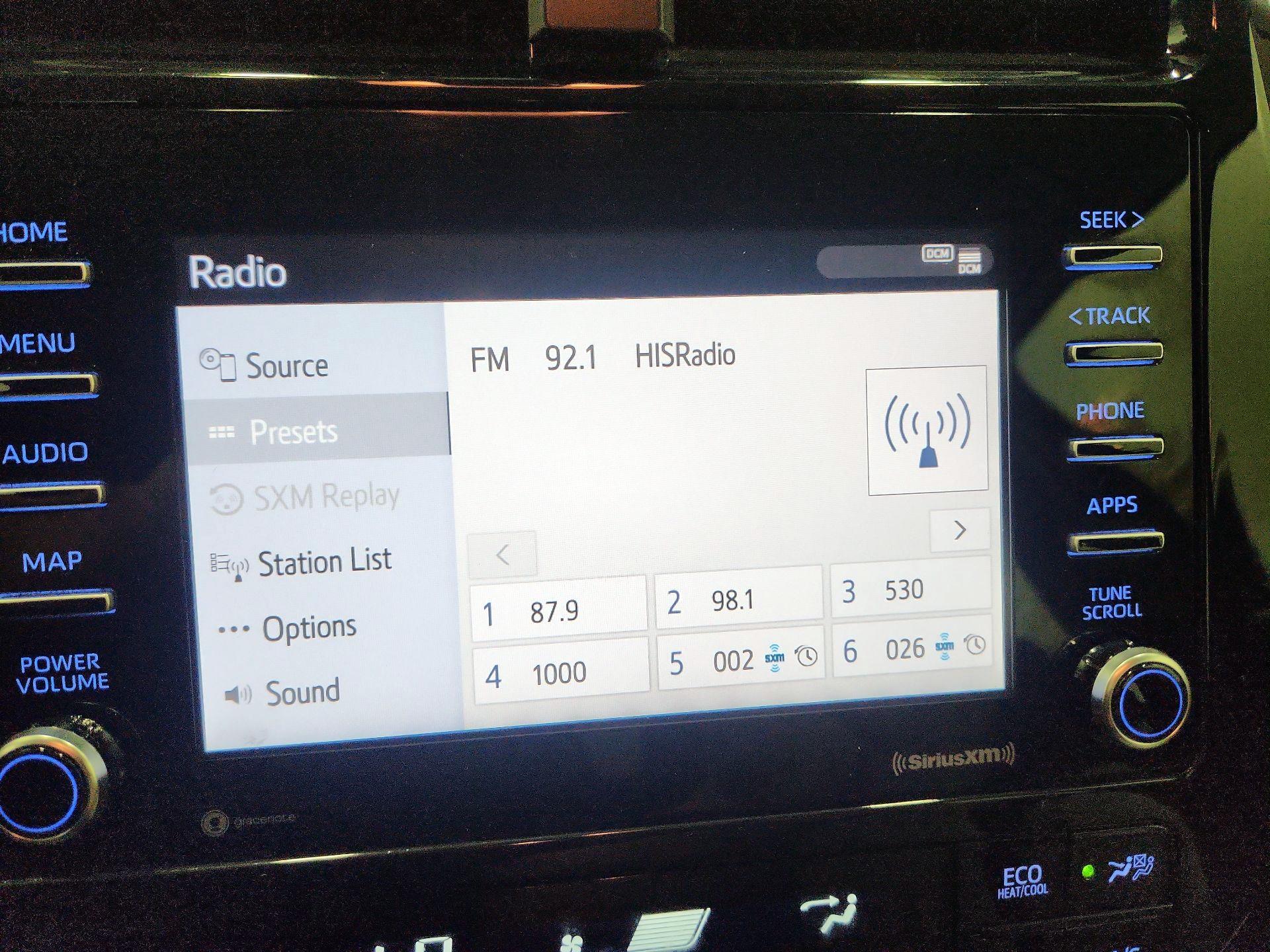 Thumbnail: 2022 Toyota Prius - 16