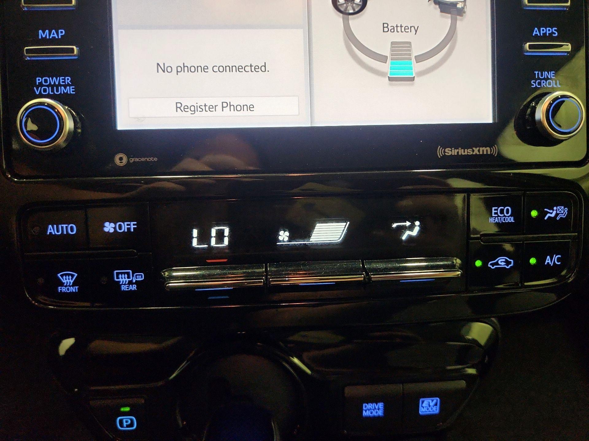 Thumbnail: 2022 Toyota Prius - 17