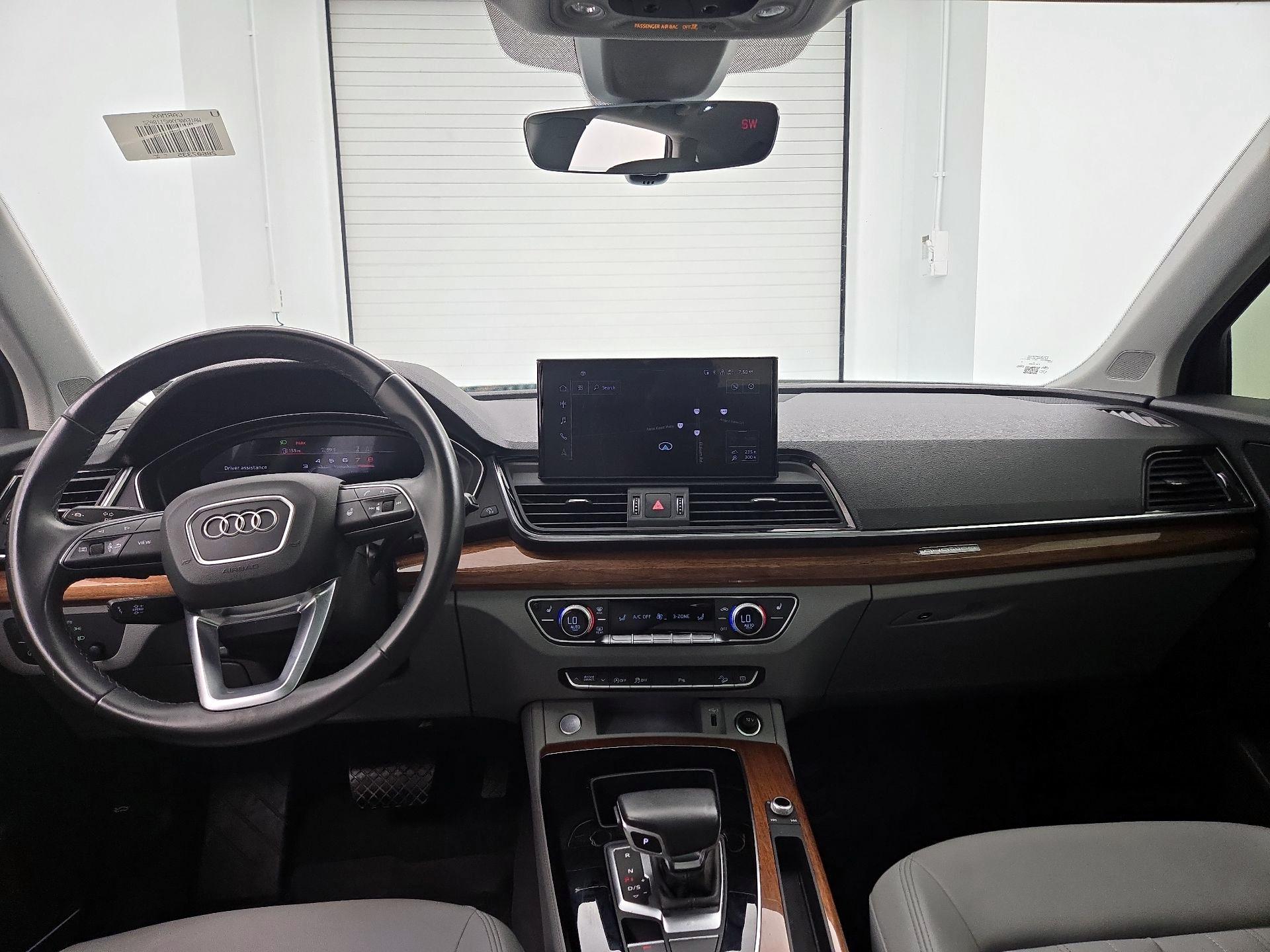 Thumbnail: 2022 Audi Q5 - 9