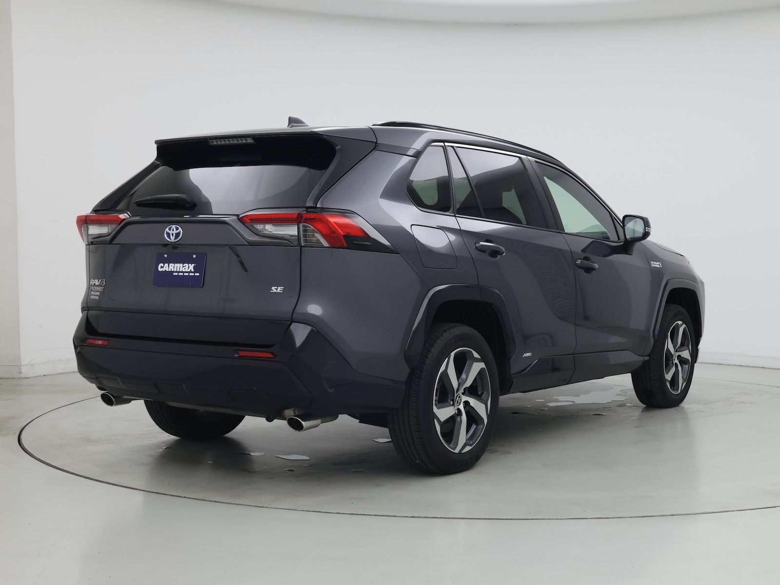2021 Toyota RAV4 SE - Photo 9