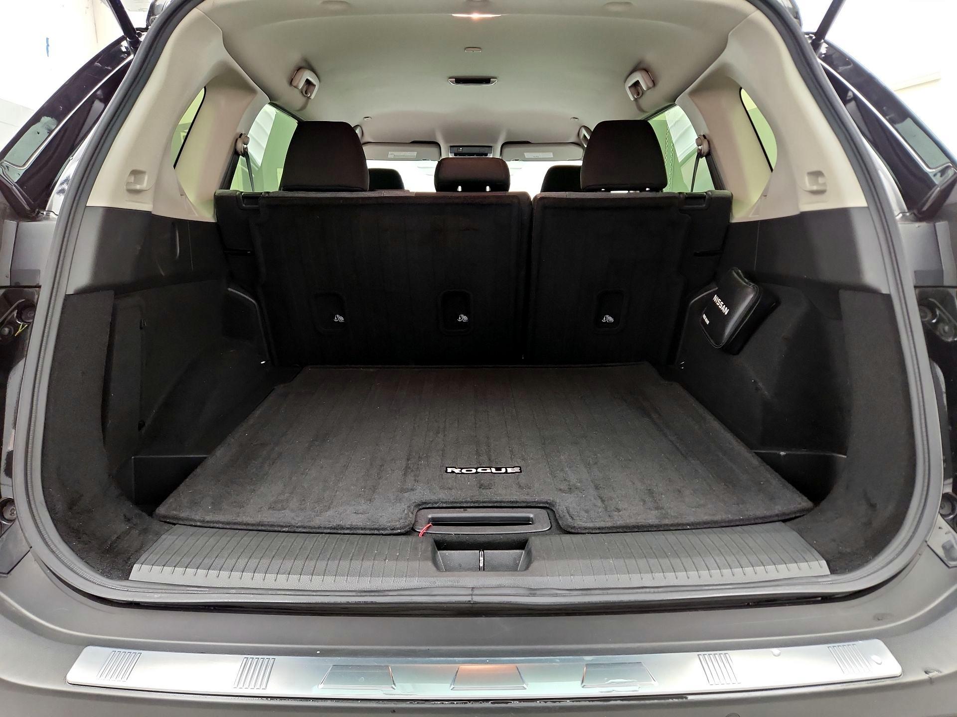 Thumbnail: 2023 Nissan Rogue - 20