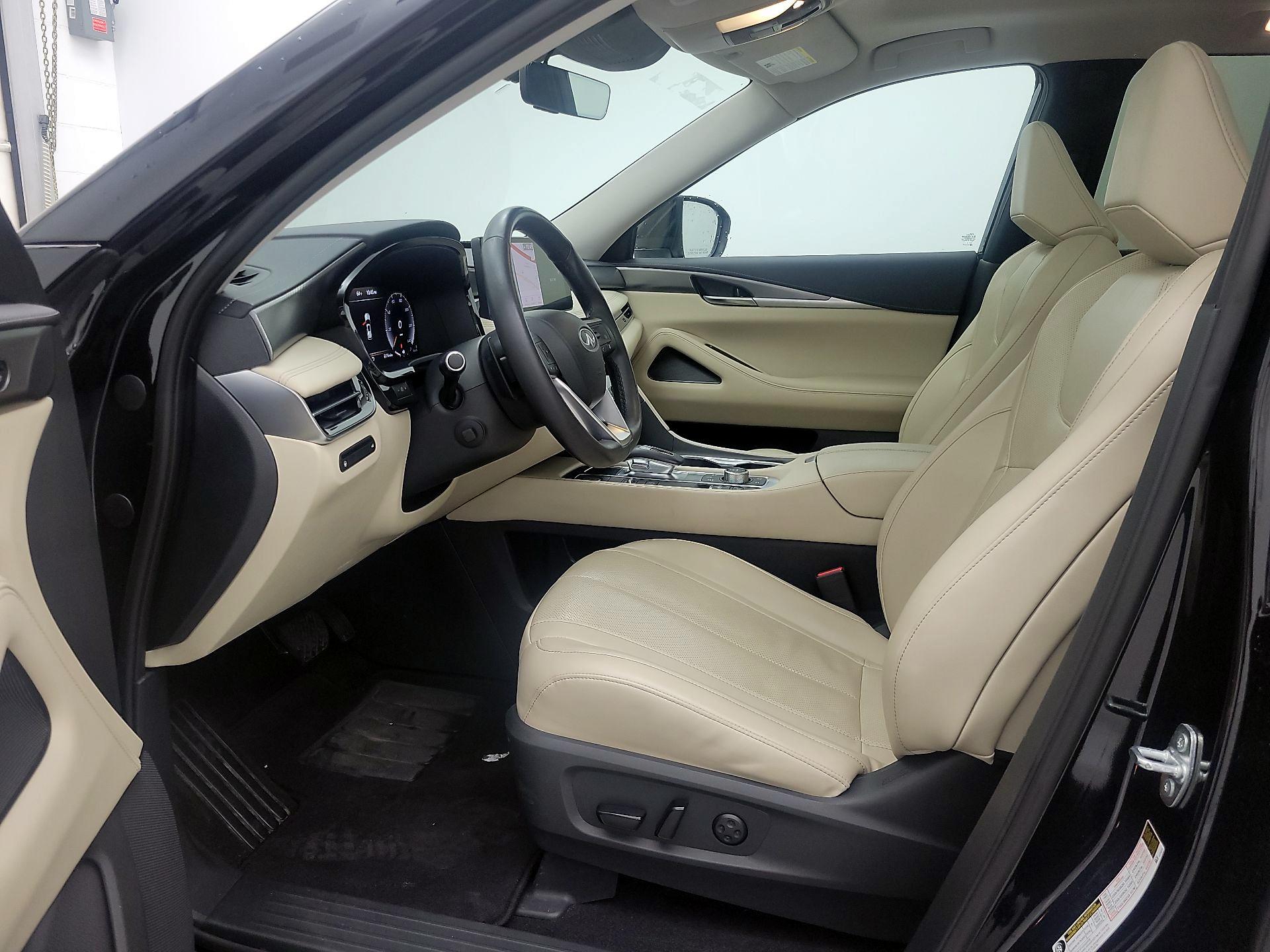 Thumbnail: 2023 INFINITI QX60 - 11