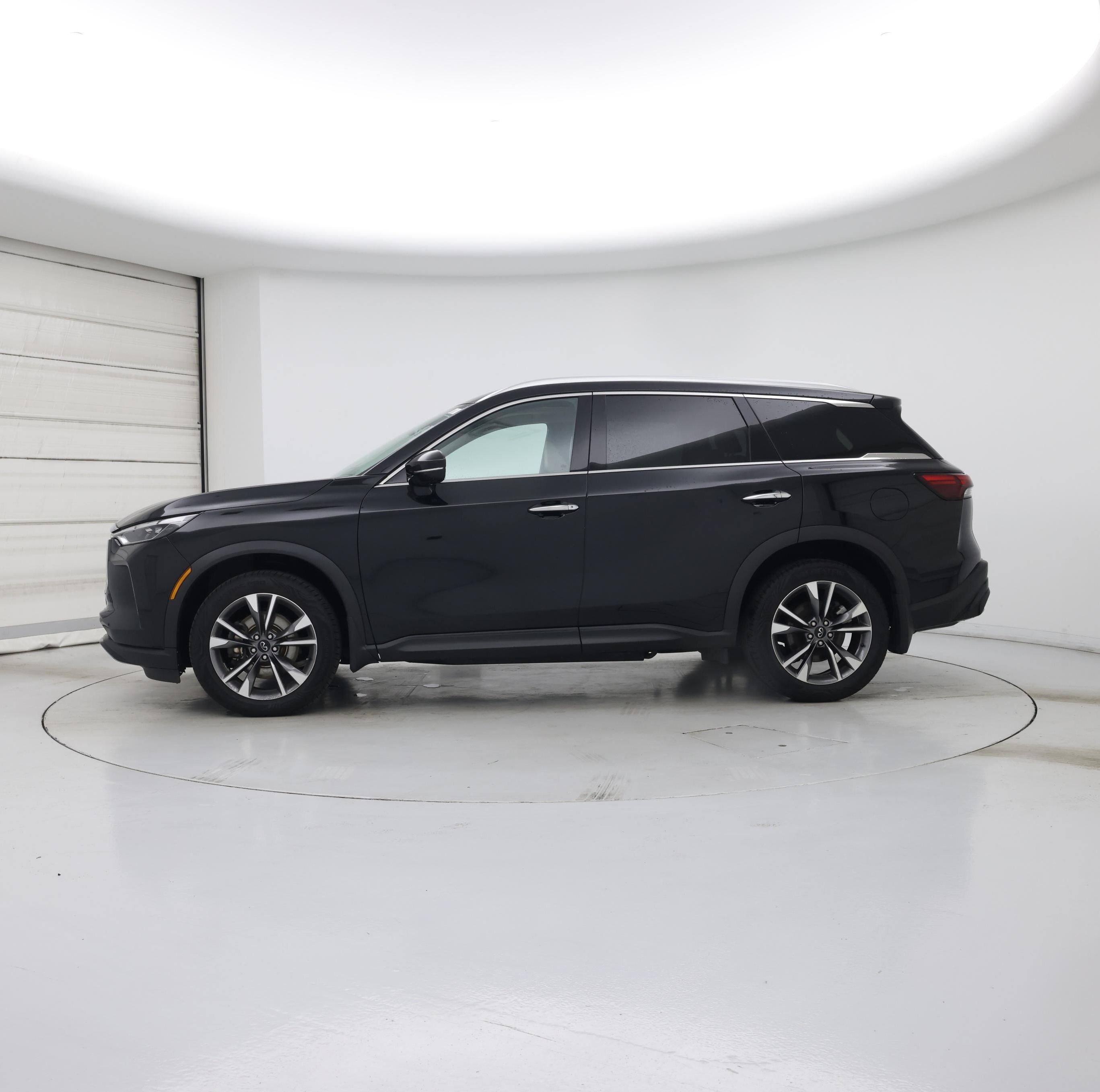 Thumbnail: 2023 INFINITI QX60 - 3