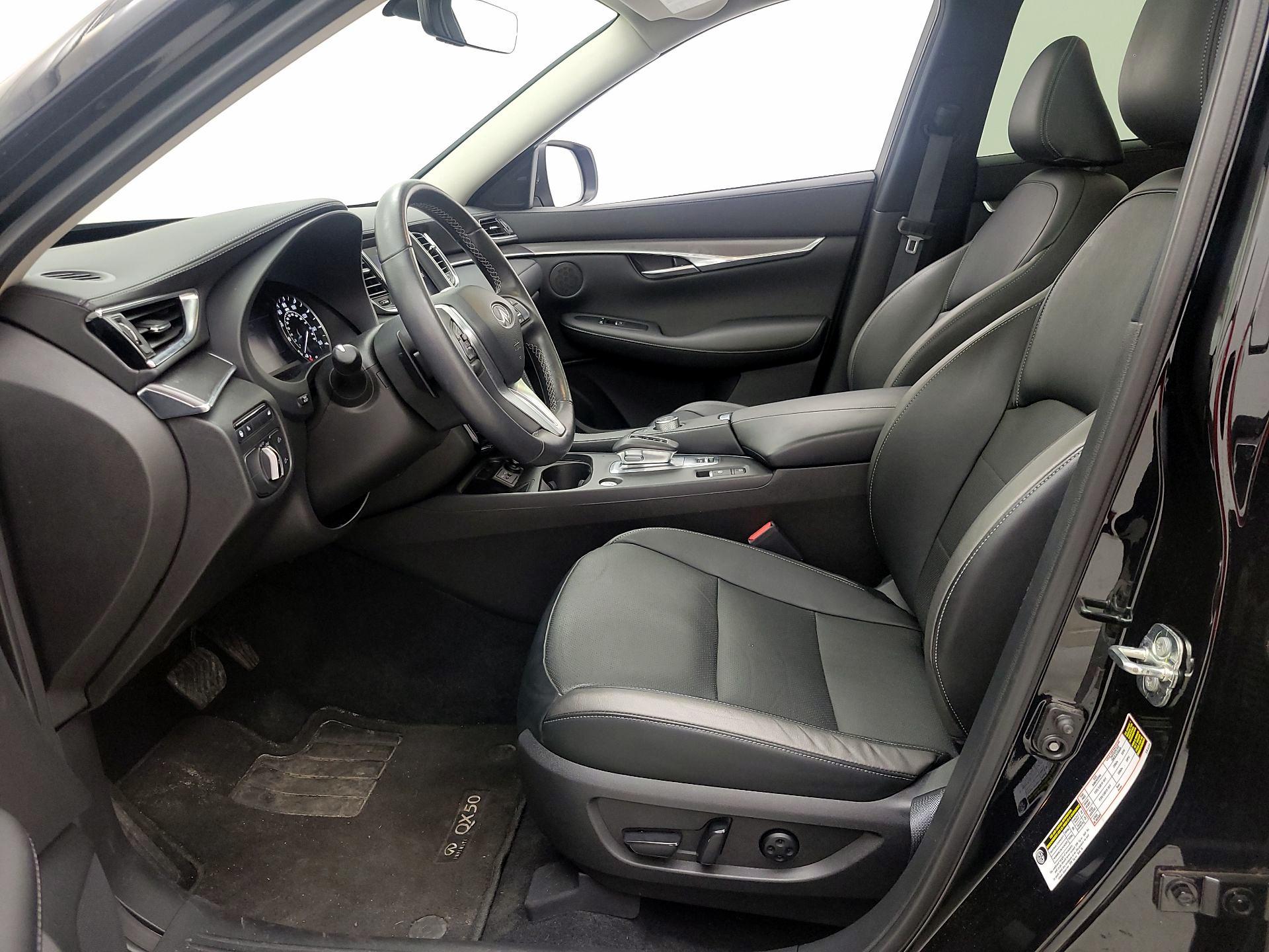 Thumbnail: 2023 INFINITI QX50 - 11