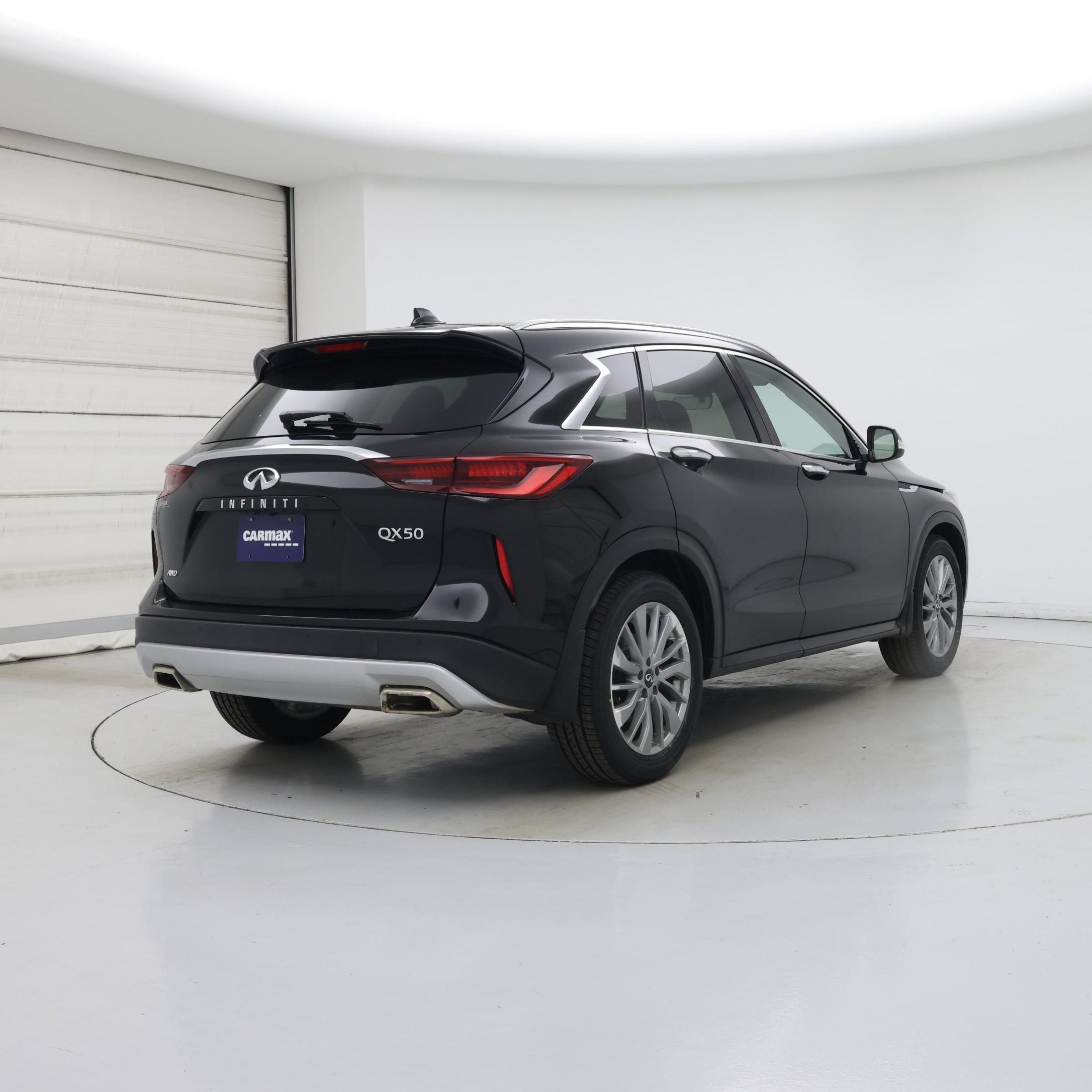 Thumbnail: 2023 INFINITI QX50 - 8