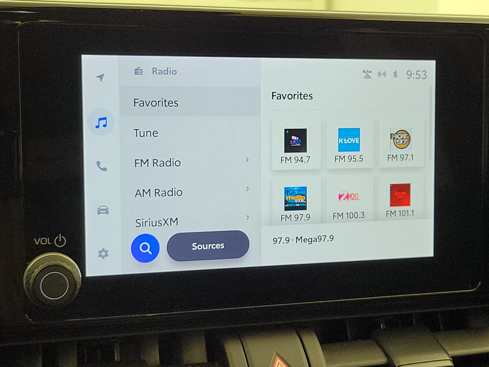 Thumbnail: 2023 Toyota RAV4 - 15