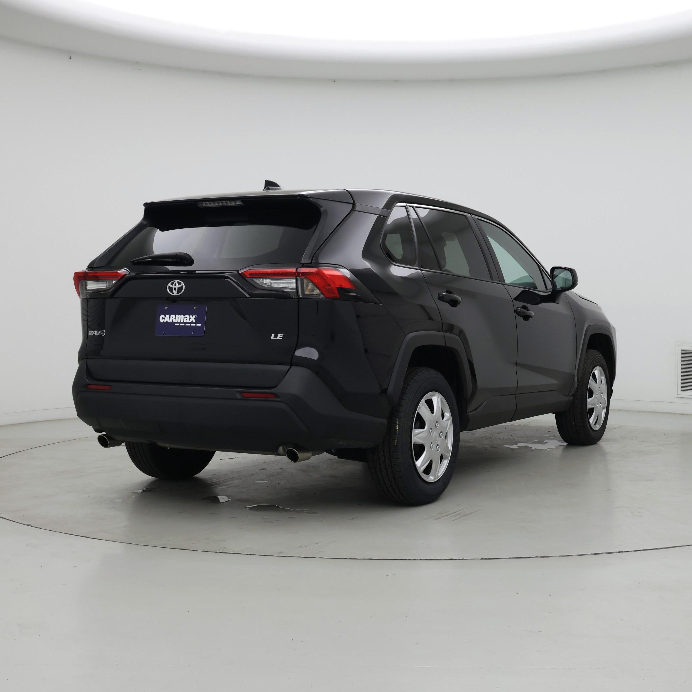 Thumbnail: 2023 Toyota RAV4 - 8