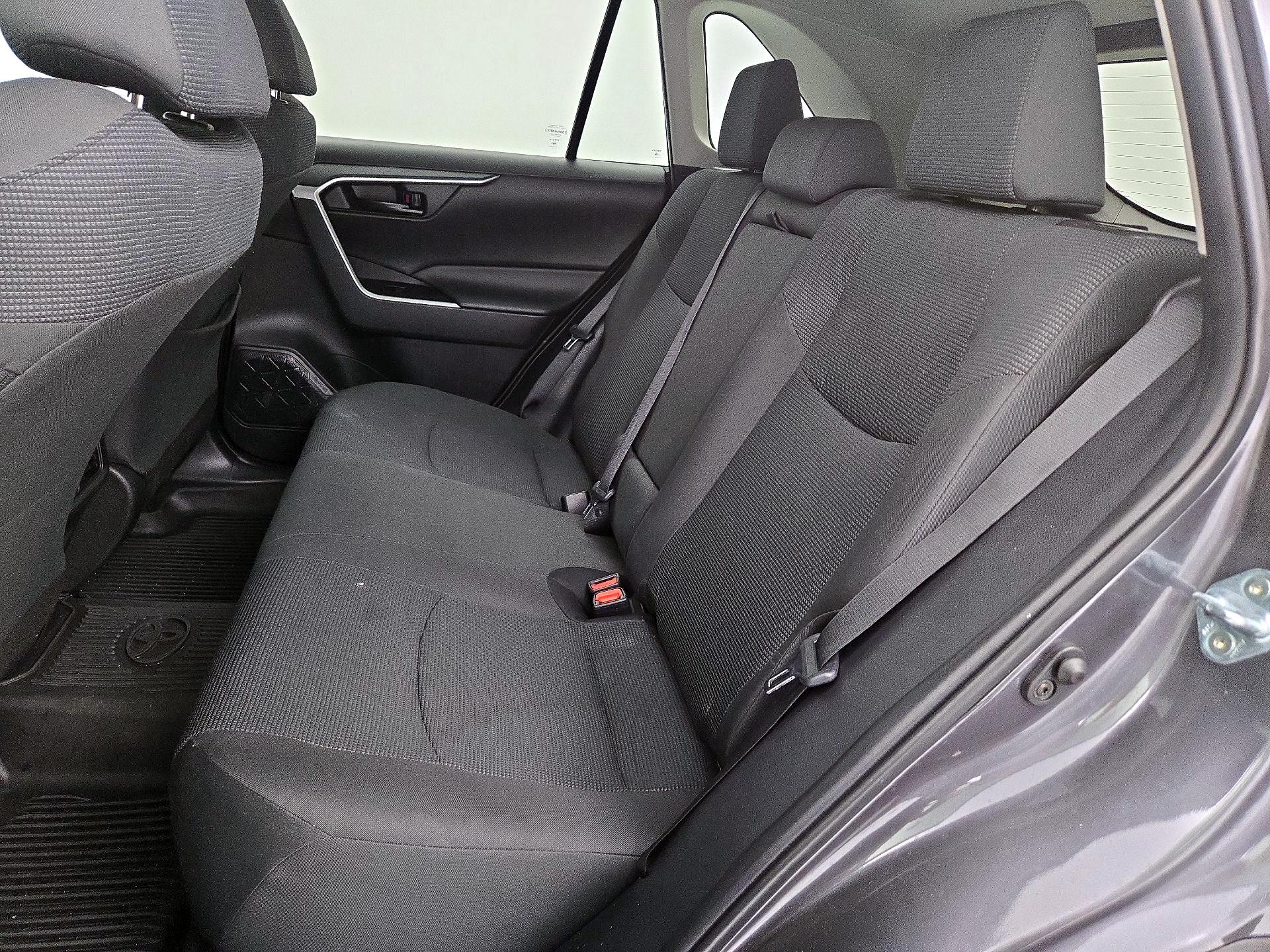 Thumbnail: 2024 Toyota RAV4 - 19