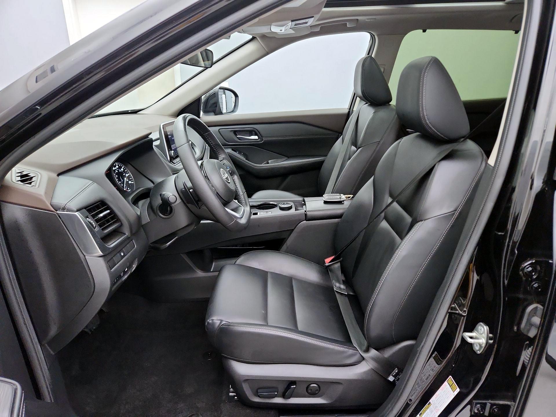 Thumbnail: 2023 Nissan Rogue - 11